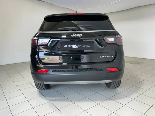 Jeep Compass view 3