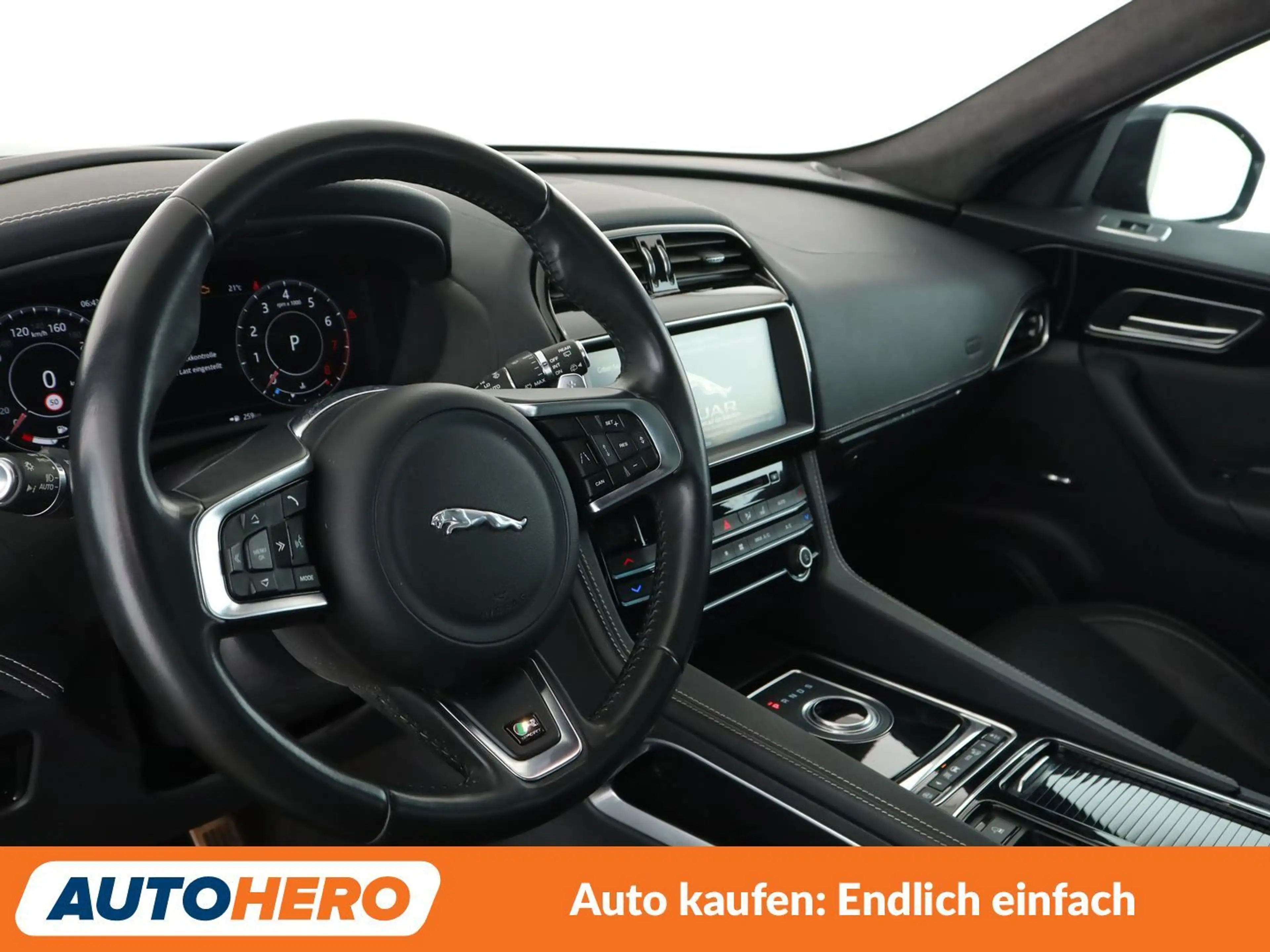 Jaguar F-Pace 30t R-Sport AWD Aut.*NAVI*LED*CAM*ACC*SHZ*ALU* — photo 11