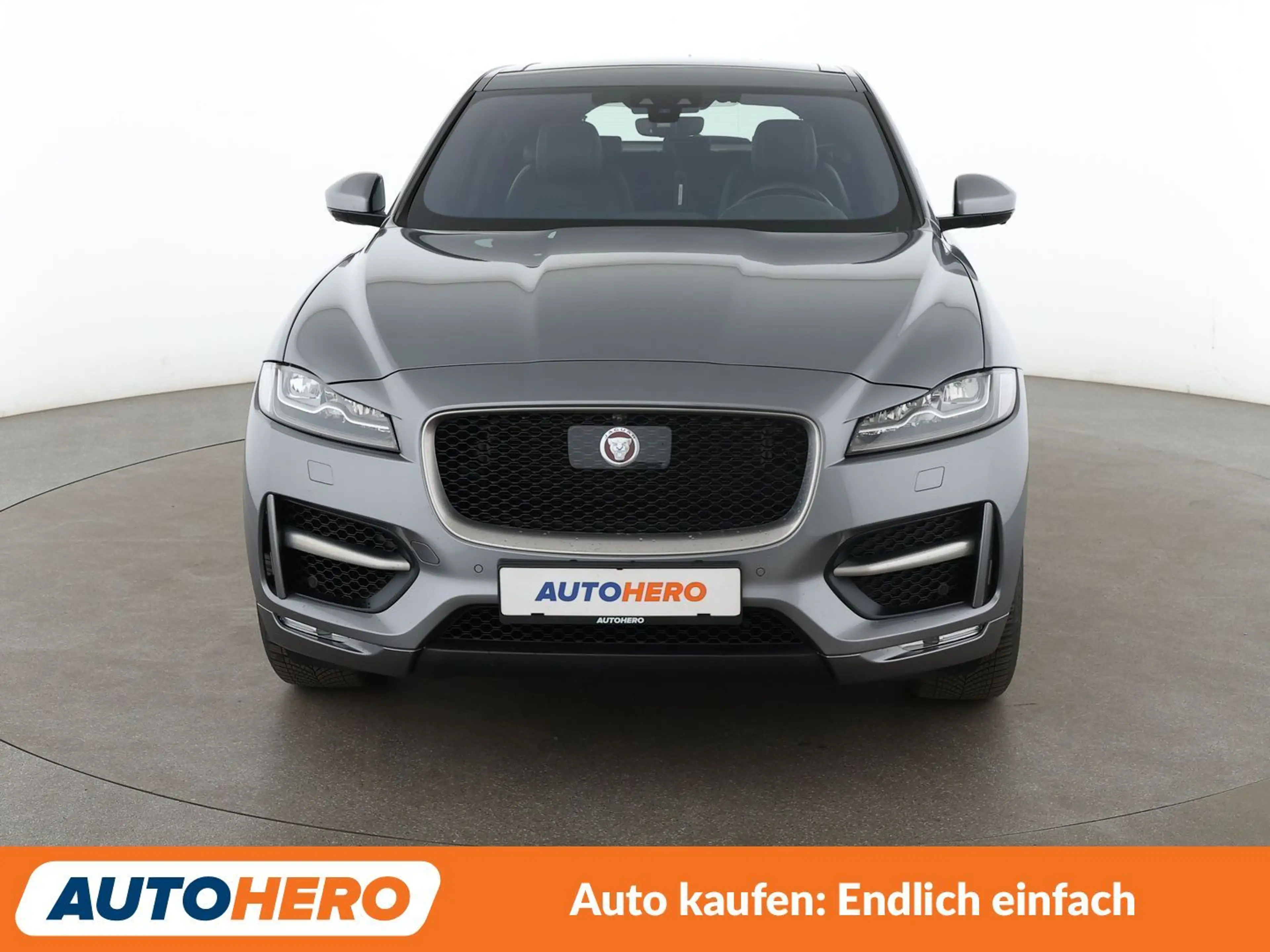 Jaguar F-Pace 30t R-Sport AWD Aut.*NAVI*LED*CAM*ACC*SHZ*ALU* — photo 9