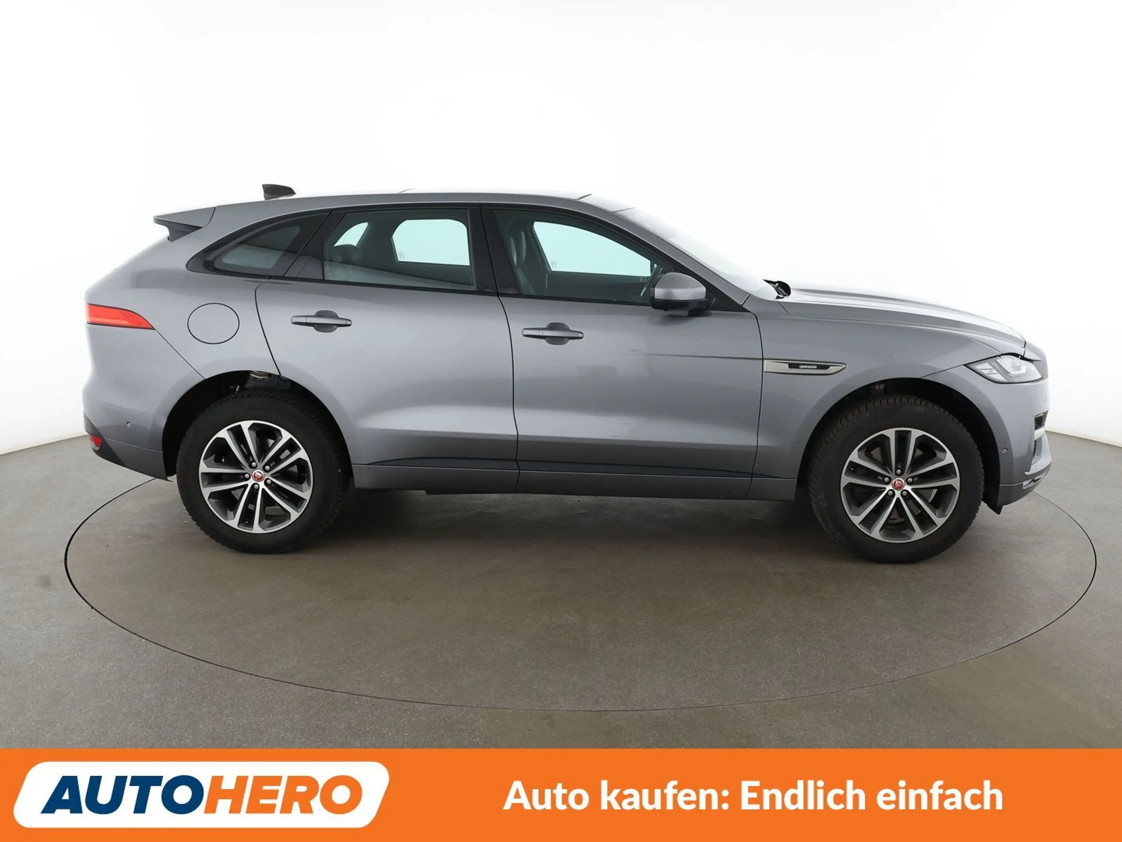 Jaguar F-Pace 30t R-Sport AWD Aut.*NAVI*LED*CAM*ACC*SHZ*ALU* — photo 7