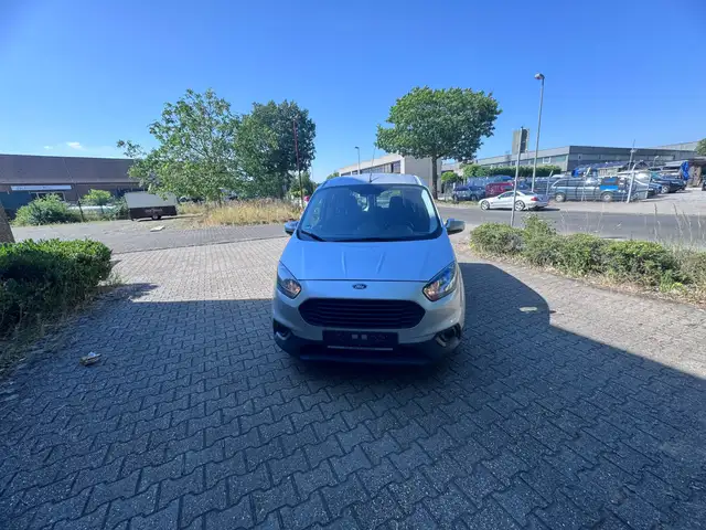 Ford Tourneo Courier Tourneo Courier Diesel 1.5 TDCi S