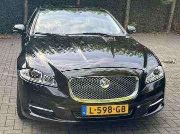 Jaguar XJ 3.0 V6 Supercharged 340 pk | 90.525 km | Pano | Meridian