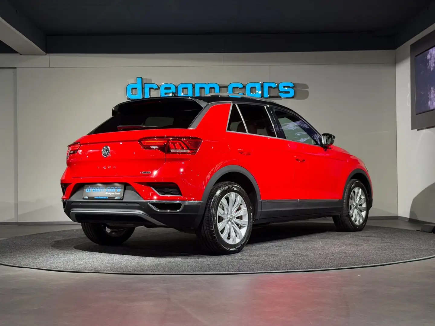 Volkswagen T-Roc 2.0 TDI Sport 4Motion / ASSISTENZSYSTEME / NAVI / Rot - 2