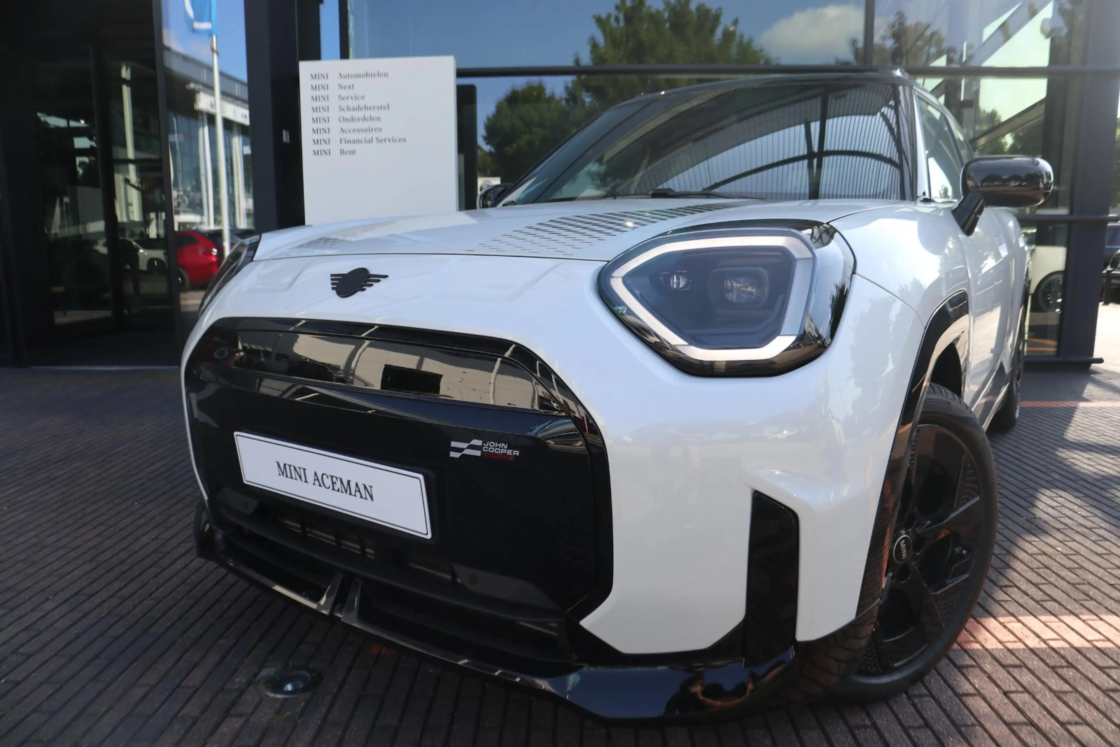 MINI Aceman SE John Cooper Works Trim | Pakket M — photo 6