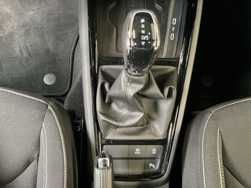 Skoda Scala Monte-Carlo+DSG+Park&Go+Pano+Navi — photo 12