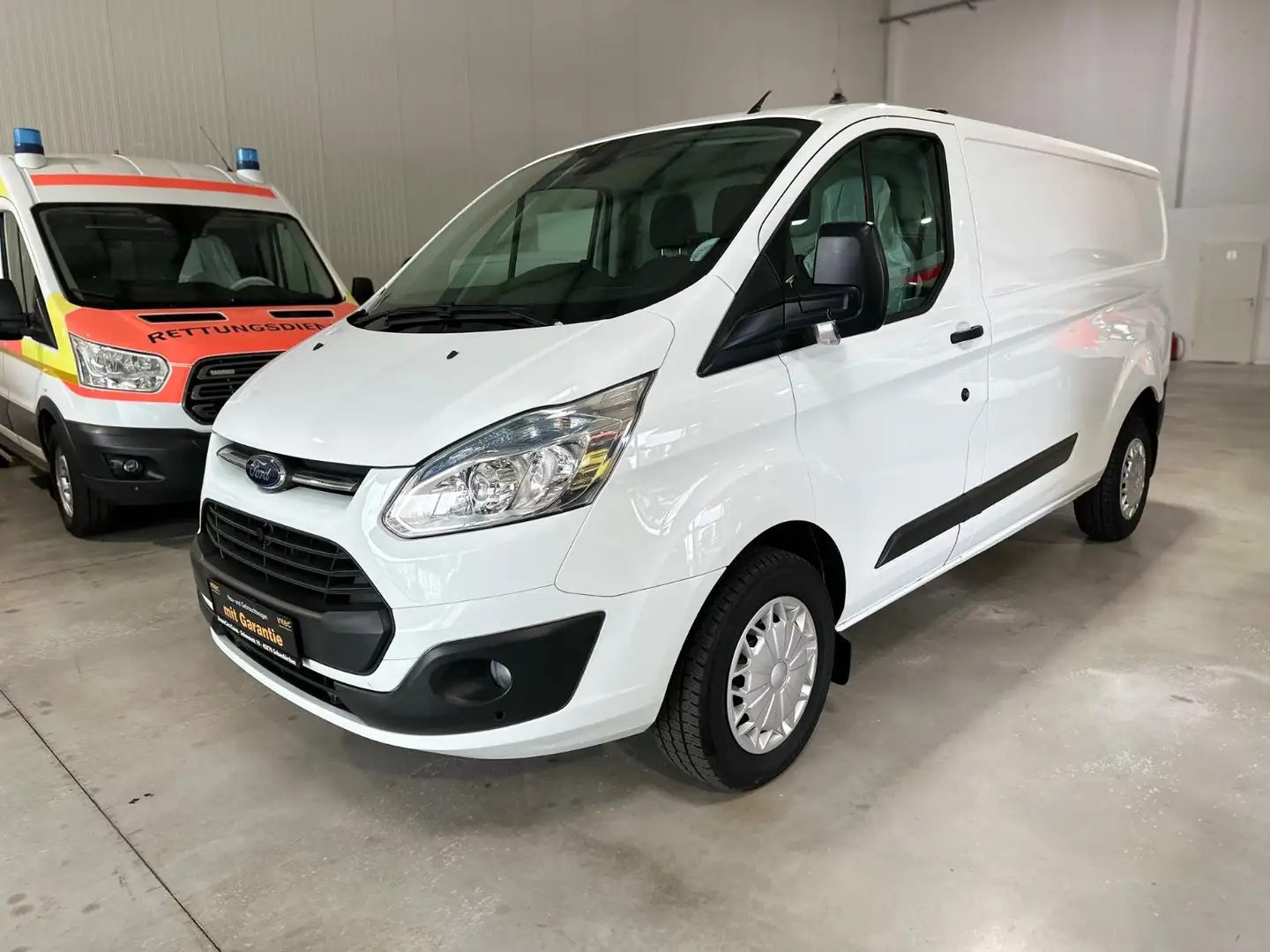 Ford Transit Custom 330 L2LANG Trend*KLIMA*PDC*TÜVNEU Weiß - 2