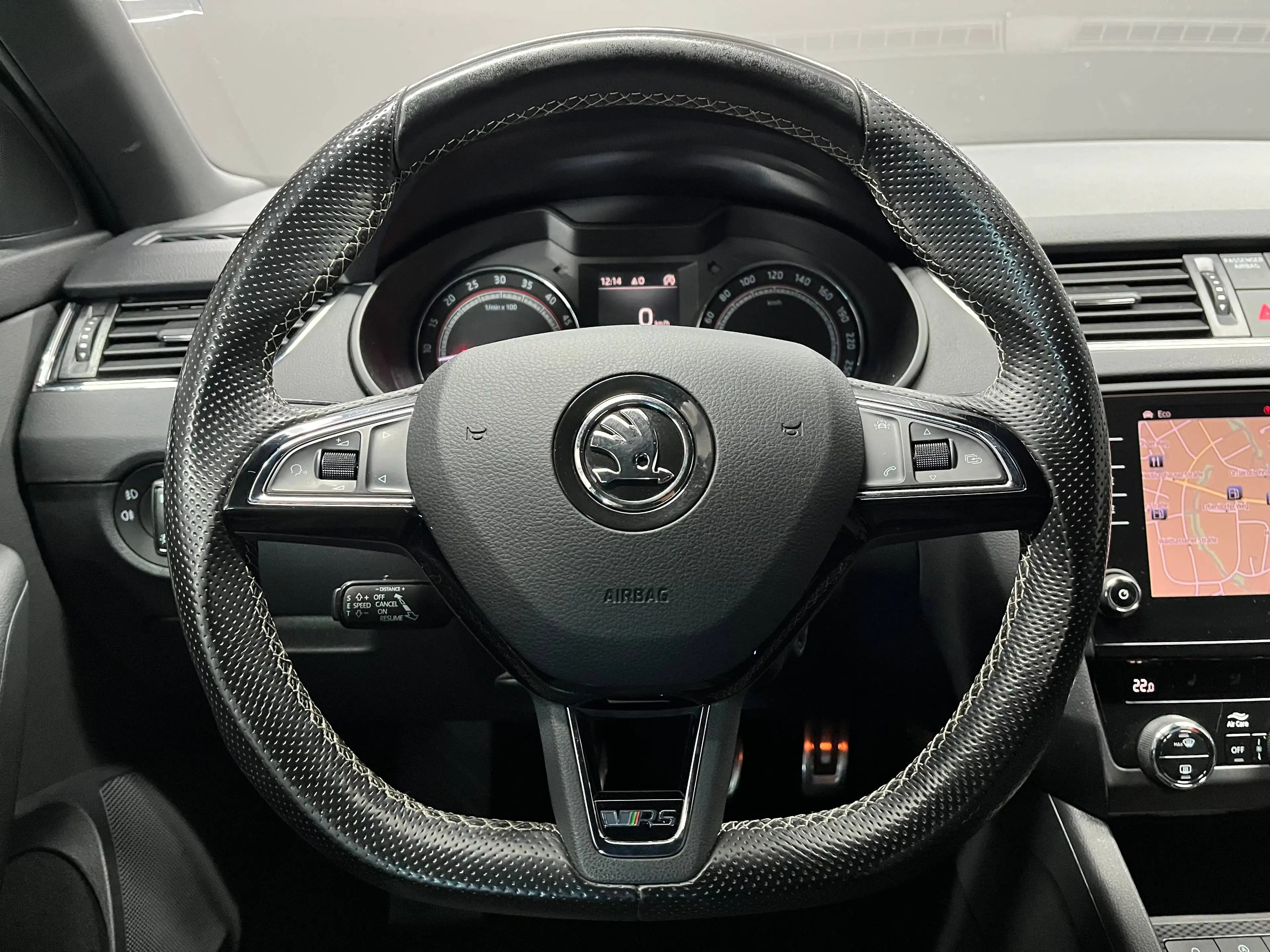 Skoda Octavia 2.0TDI Combi RS, ACC, LED, R-KAMERA, AHK — photo 13