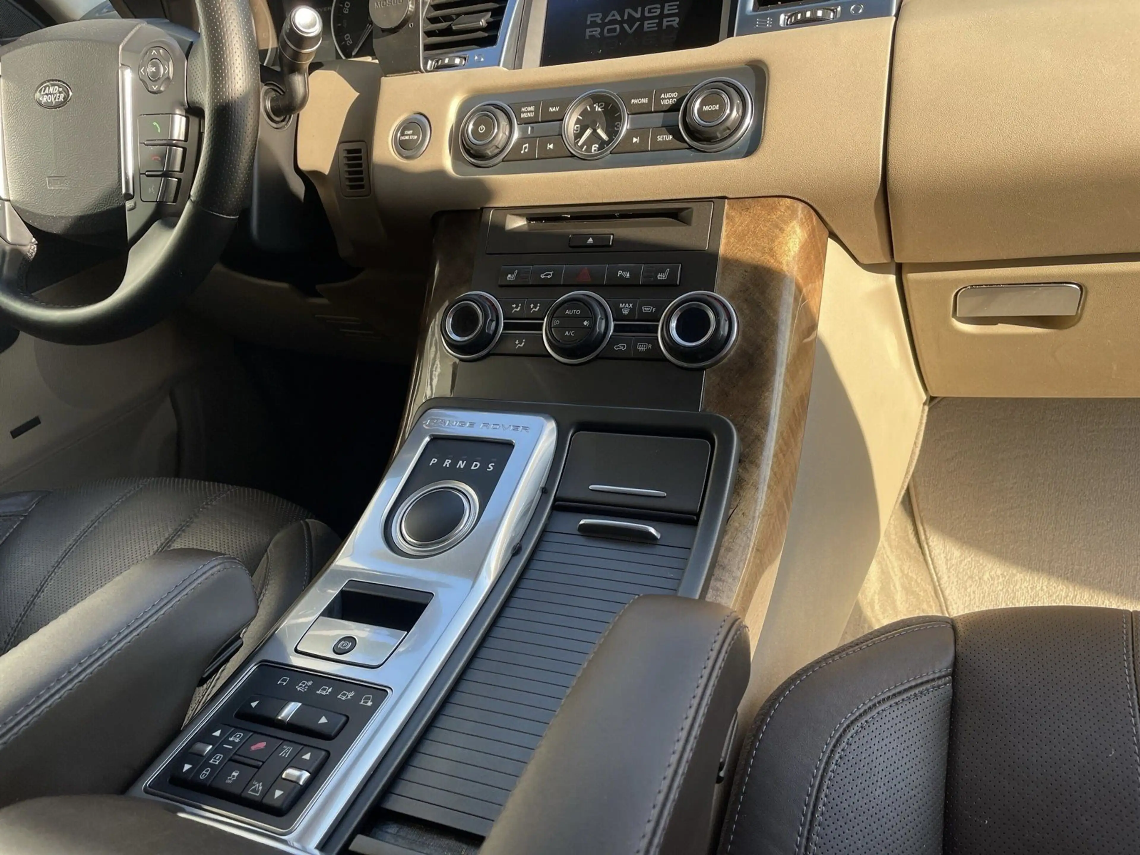 Land Rover Range Rover Sport SDV6 HSE Standheiz+Leder+Schiebedach — photo 12
