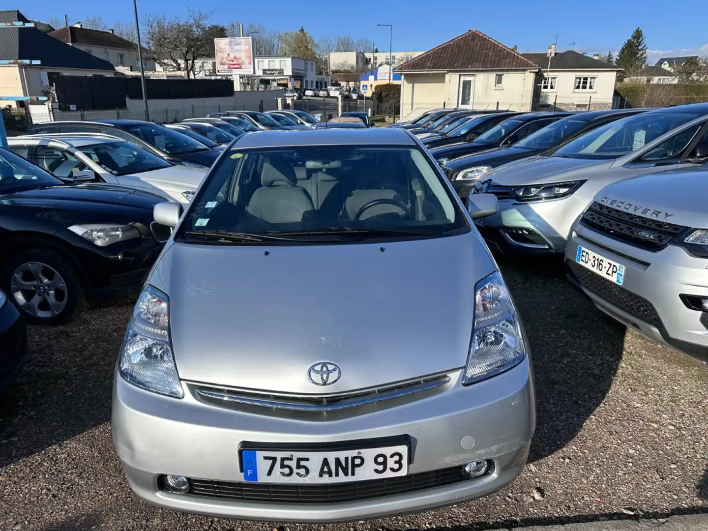 Toyota Prius 110h 10ème Anniversaire 50000 KM PREMIER MAIN Blanc - 2