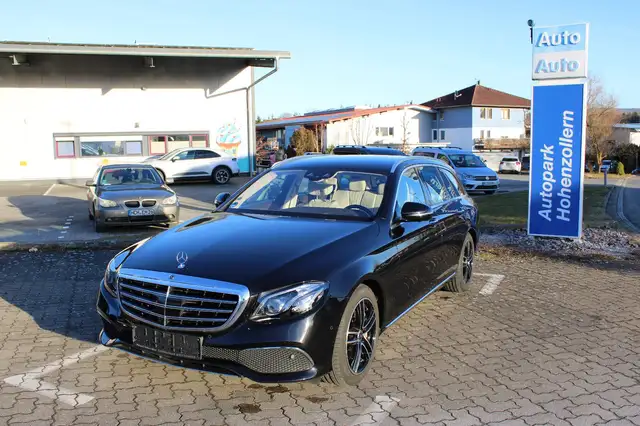 Mercedes-Benz E 400 4Matic EXCLISIVE*AHK/Massage/Standheizung*