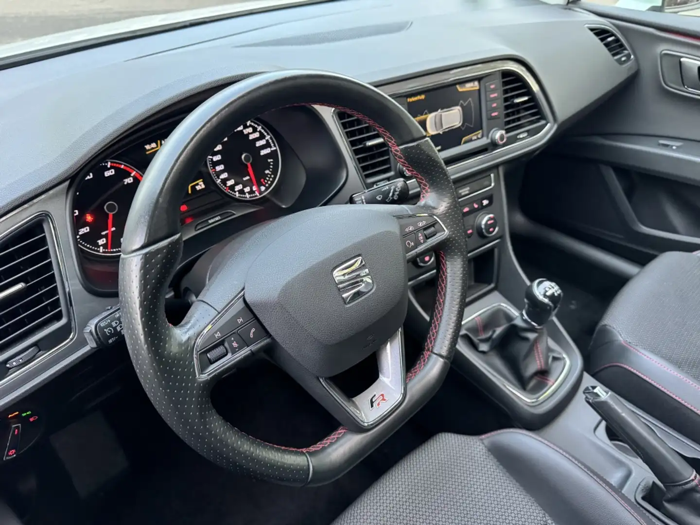 SEAT Leon 1.4 TSI FR PANO CRUISE SFEER CARPLAY Weiß - 2