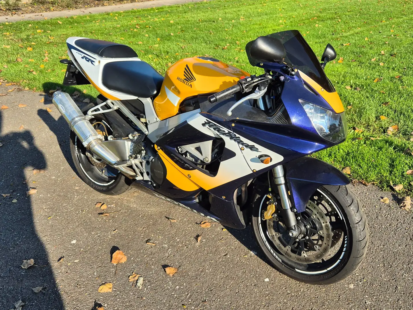Honda Fireblade 929RR Galben - 2