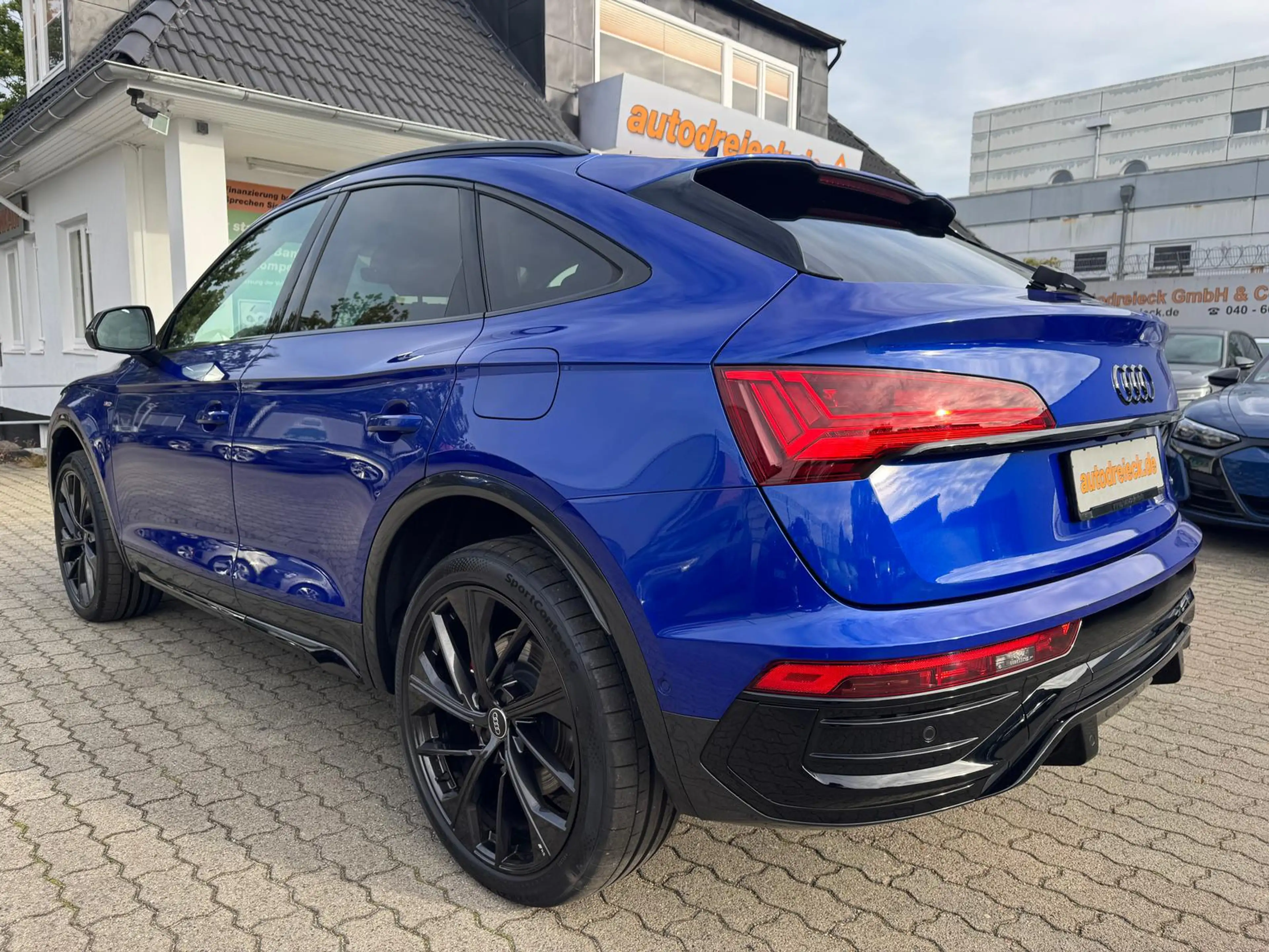 Audi Q5 55 TFSIe 2x S line ACC AHK HuD PANO 360° B&O — photo 11