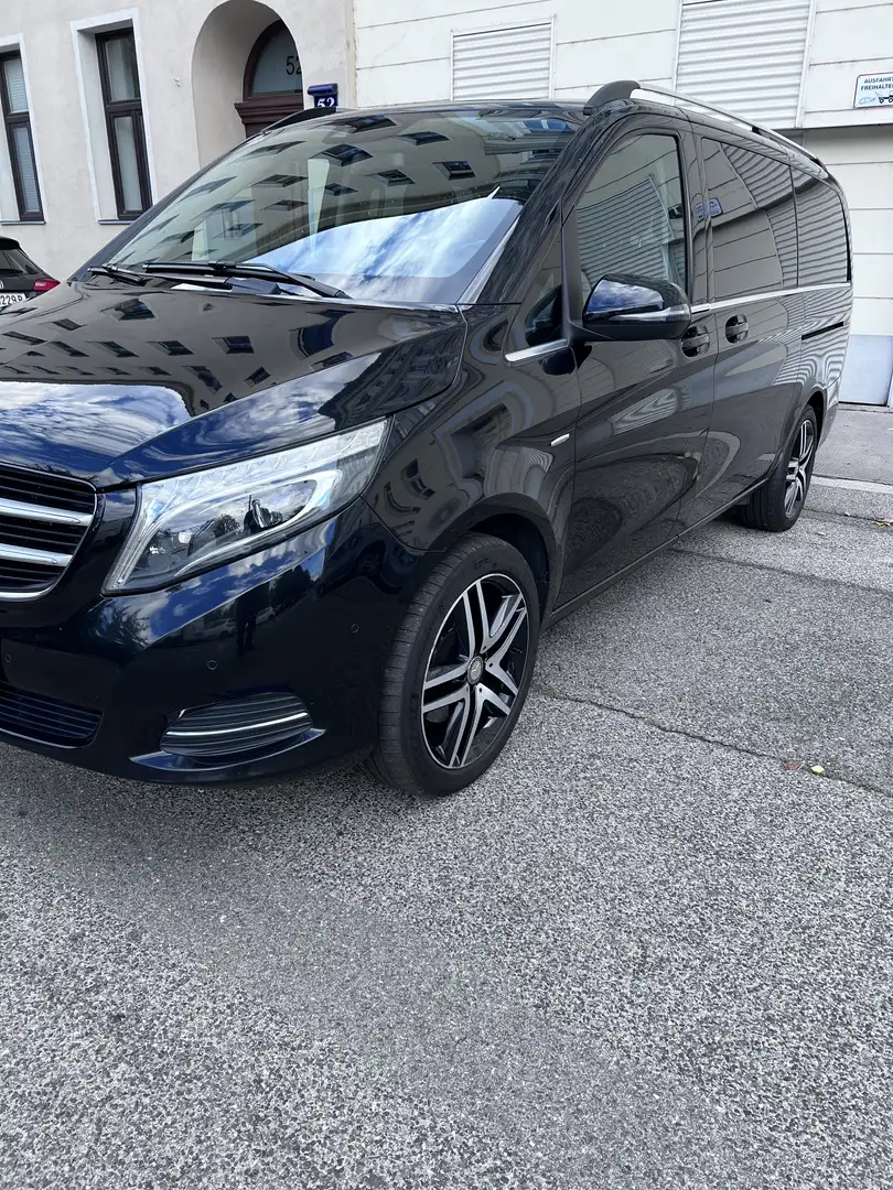 Mercedes-Benz V 220 d 4MATIC lang Avantgarde Aut. Schwarz - 2