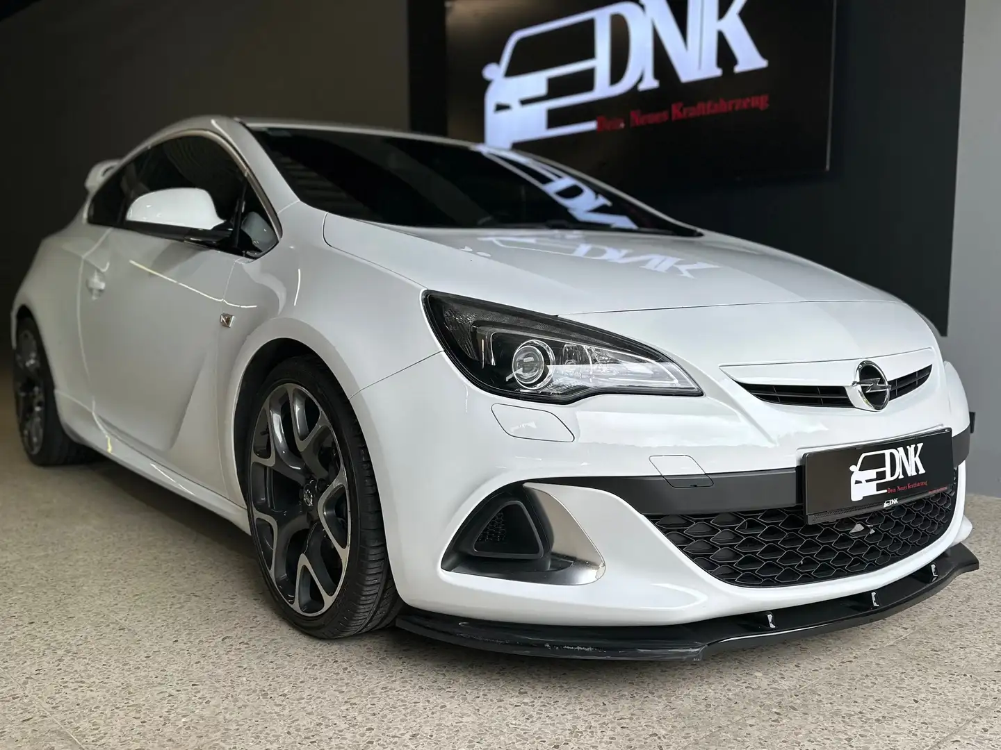 Opel Astra OPC 2.0|Schalensitze|Subwoofer|Sitzheizung|20“ Weiß - 1
