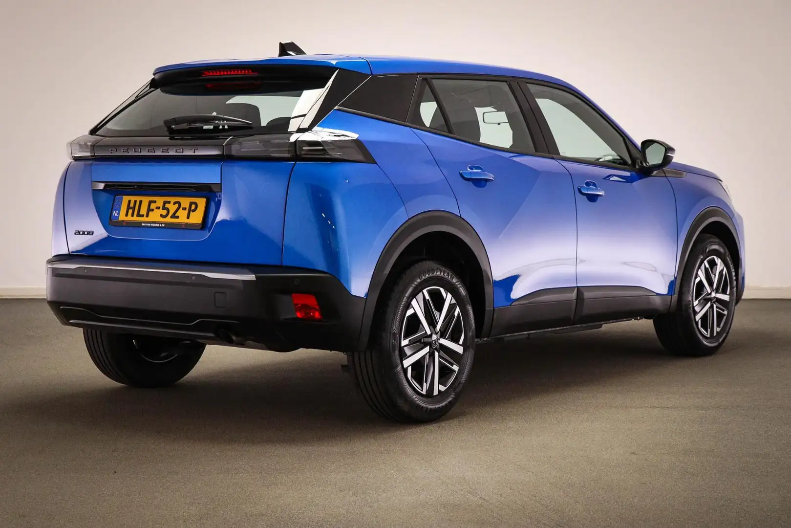 Peugeot 2008 1.2 PureTech 100 Active | LED | DAB | APPLE | CAME Bleu - 2