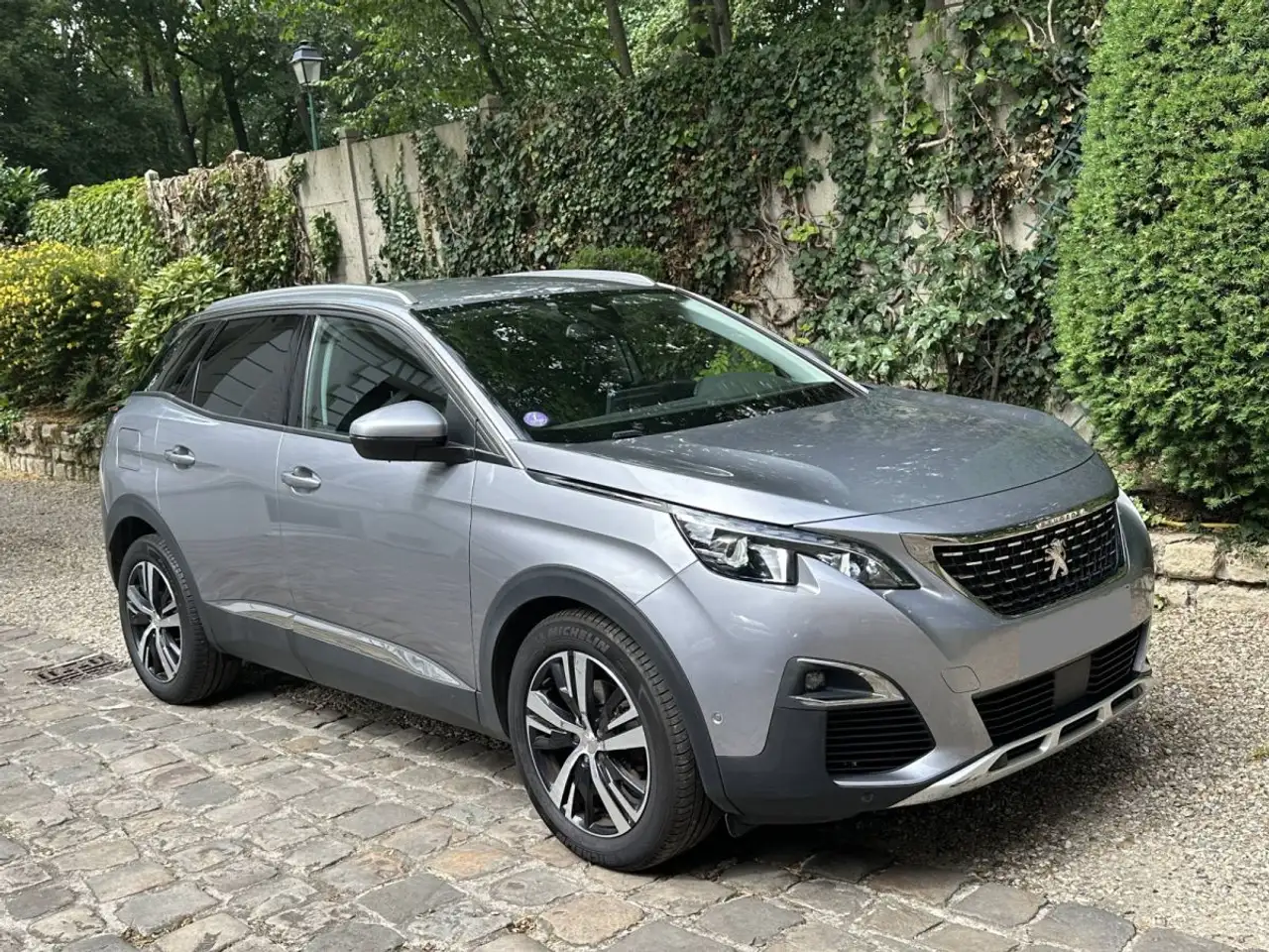 Peugeot 3008 1.2 130ch Allure Business S\u0026S EAT6