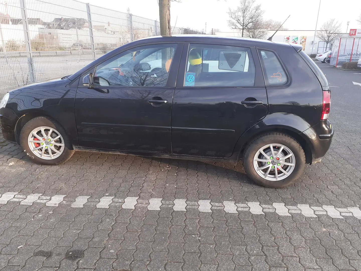 Volkswagen Polo Polo 1.2 Comfortline Schwarz - 2