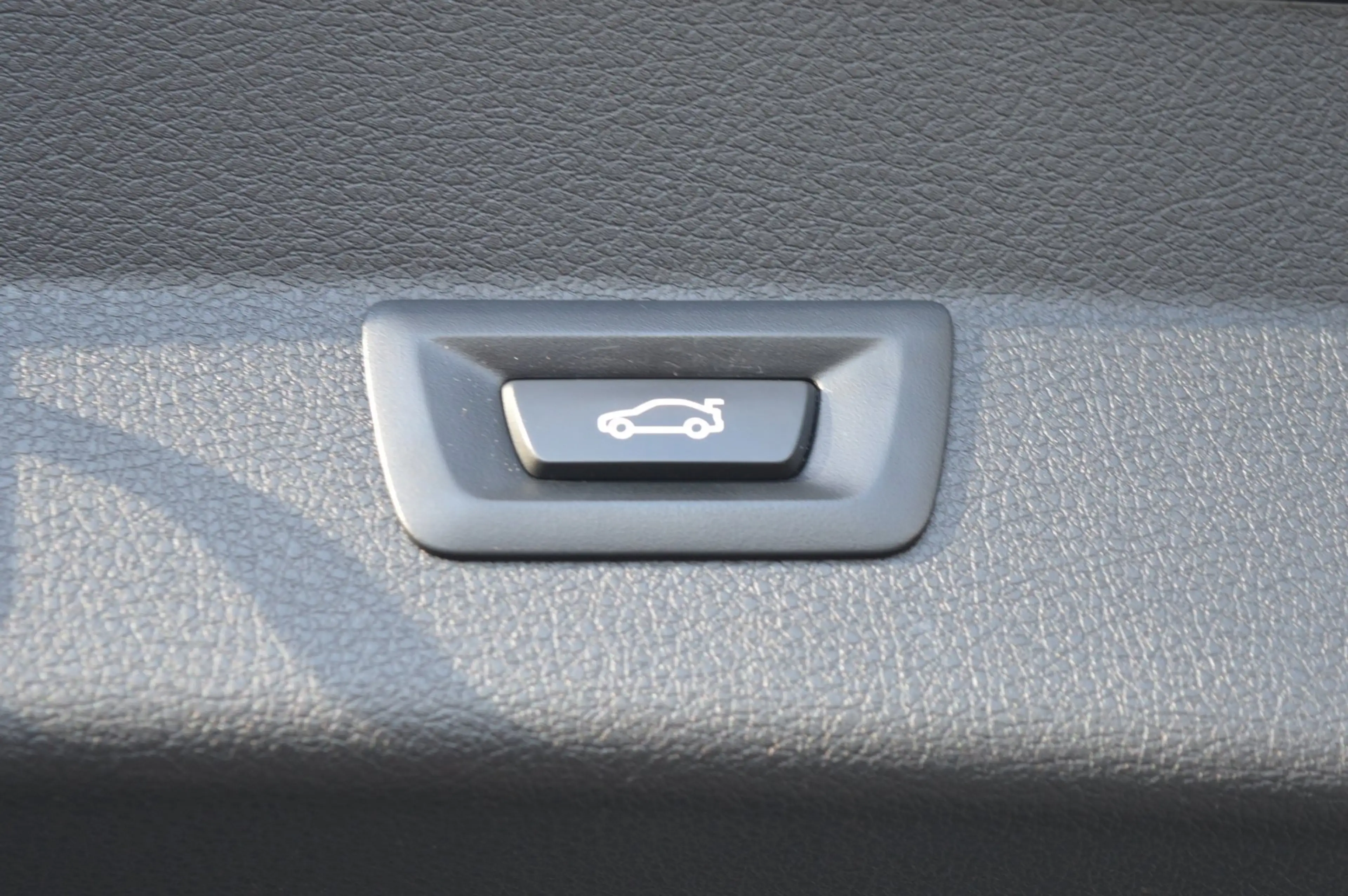 BMW 218 2-serie Gran Tourer 218i 7p. Exe Edition head-upca — photo 9