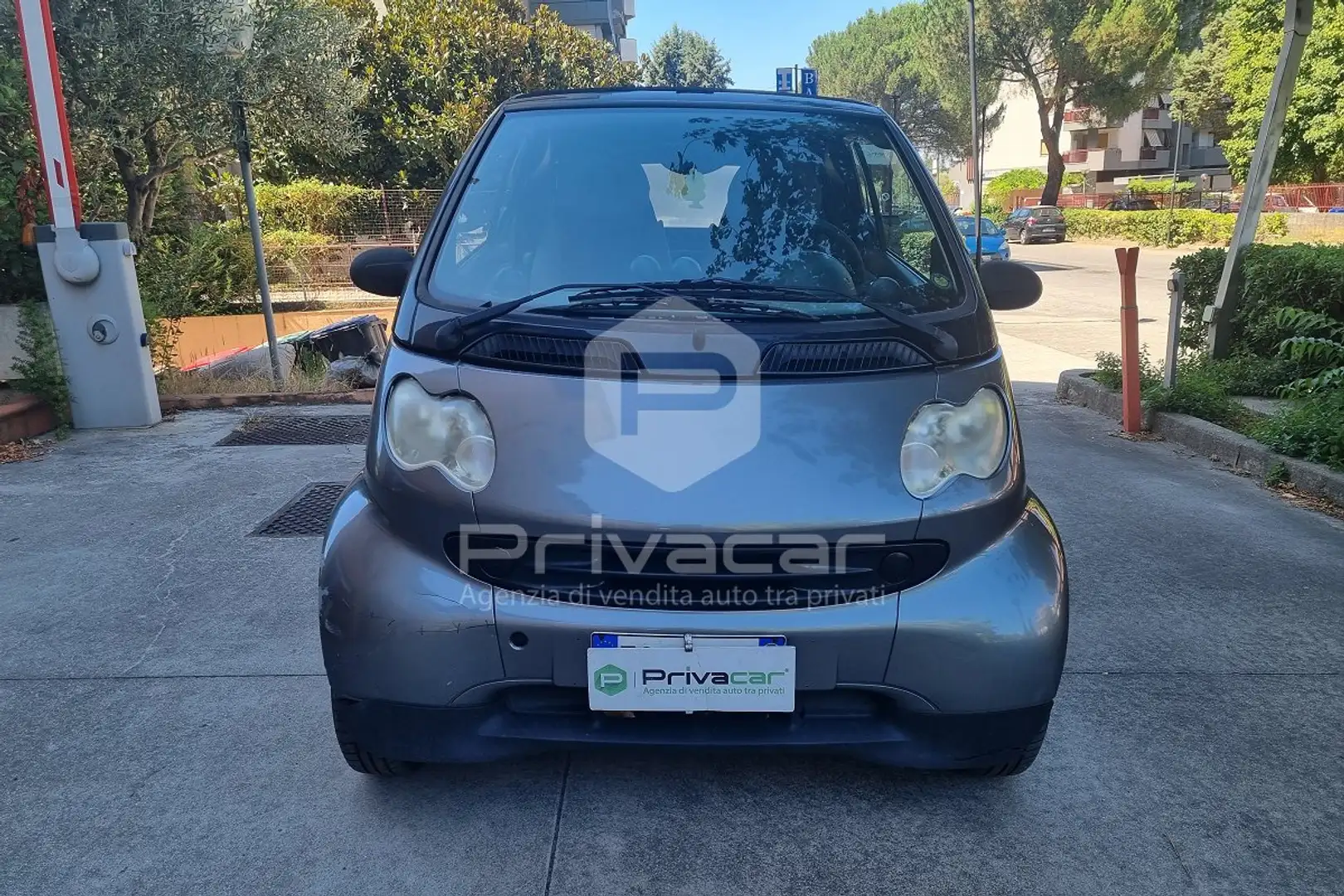 smart forTwo fortwo 700 cabrio pure (45 kW) Zilver - 2