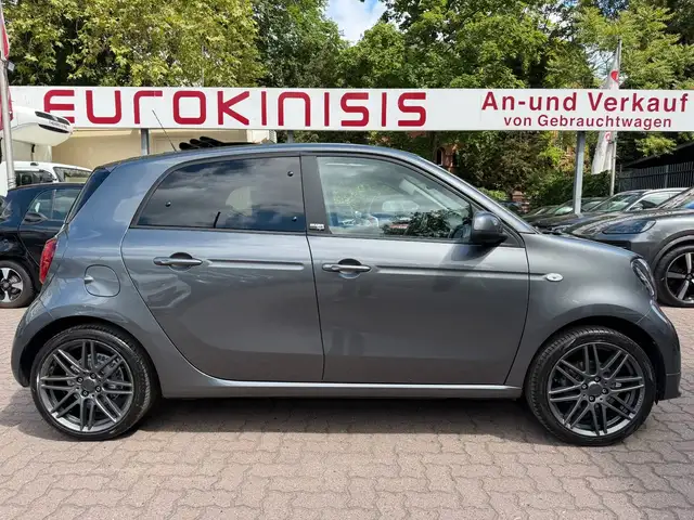 smart forFour forfour 66kW BRABUS STYLE*eSD*NAVI*JBL*KAM*