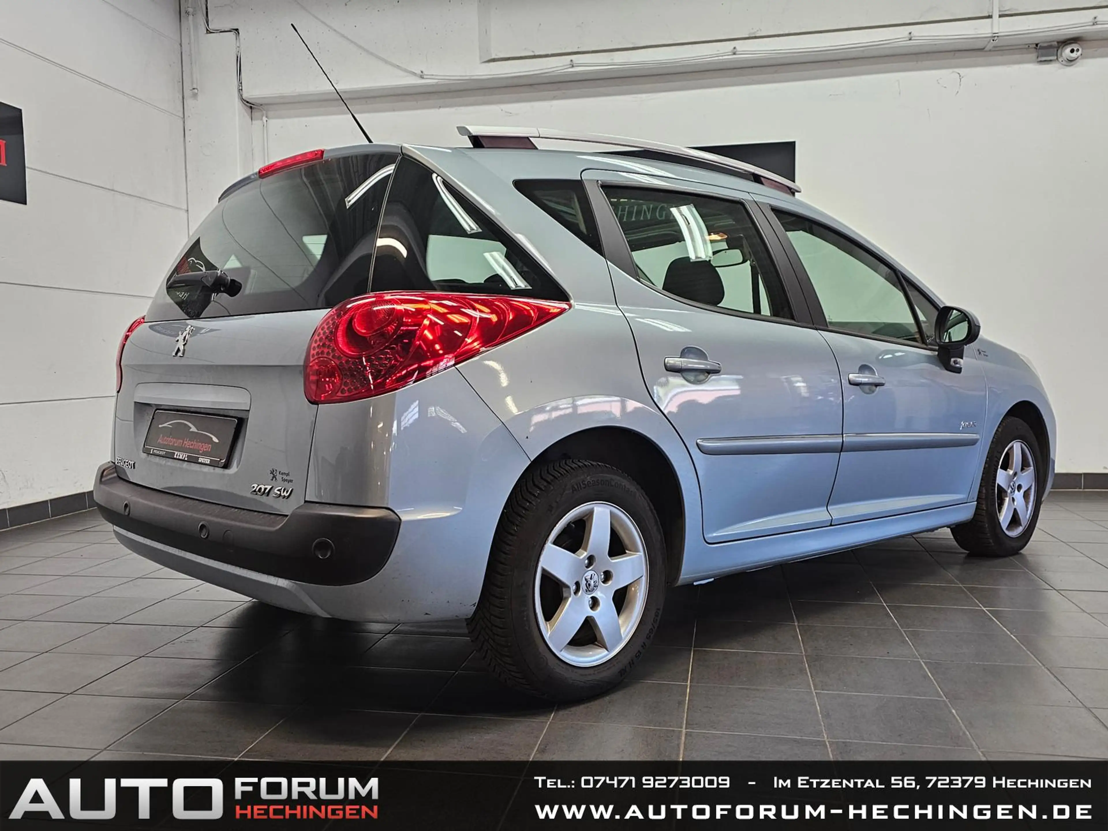 Peugeot 207 1.4 VTi Forever 1.Hand Pano Teilleder PDC — photo 8