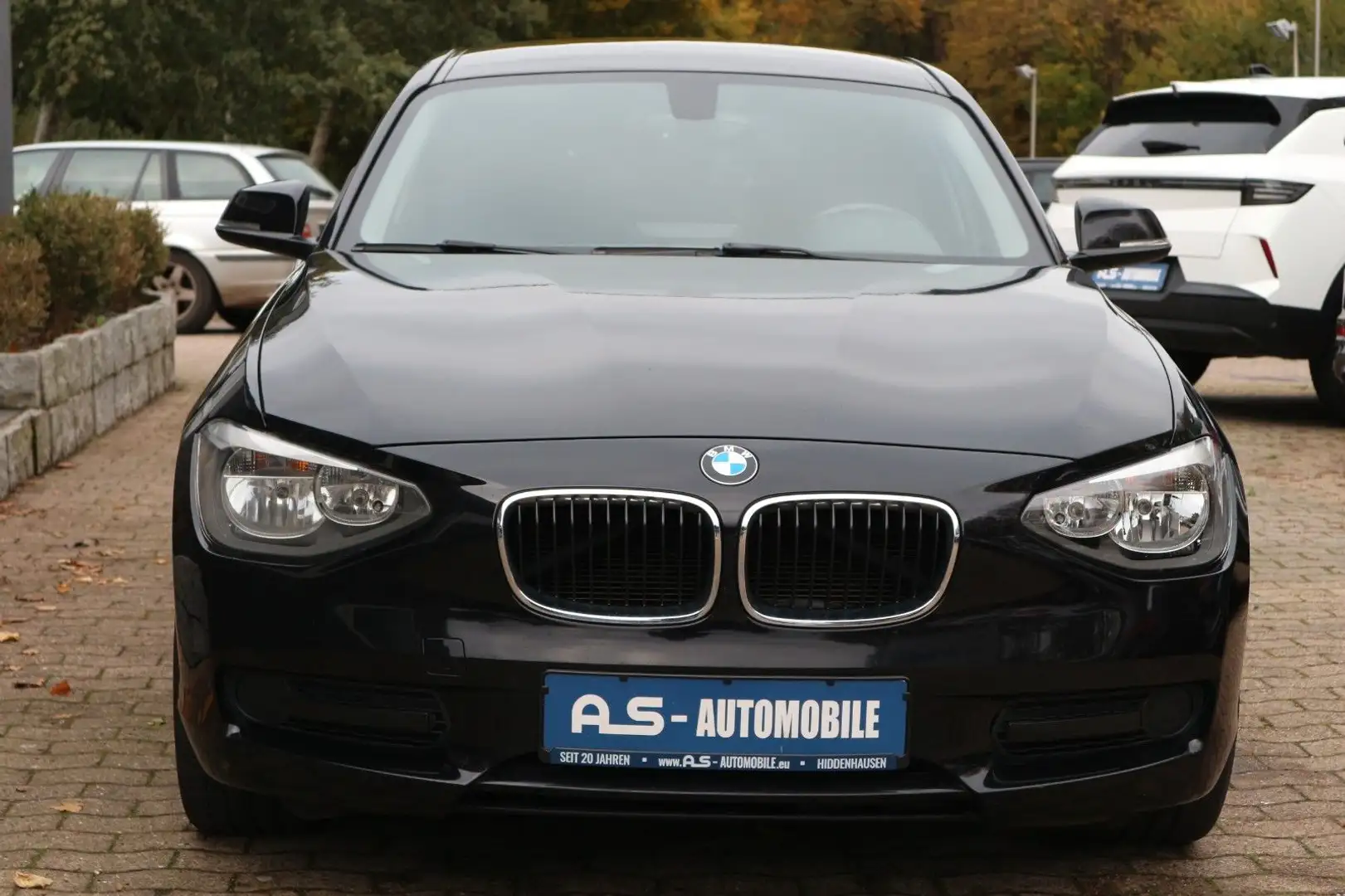 BMW 116 i Lim. *PDC/KLIMA/SHZ/5-TRG* Noir - 2