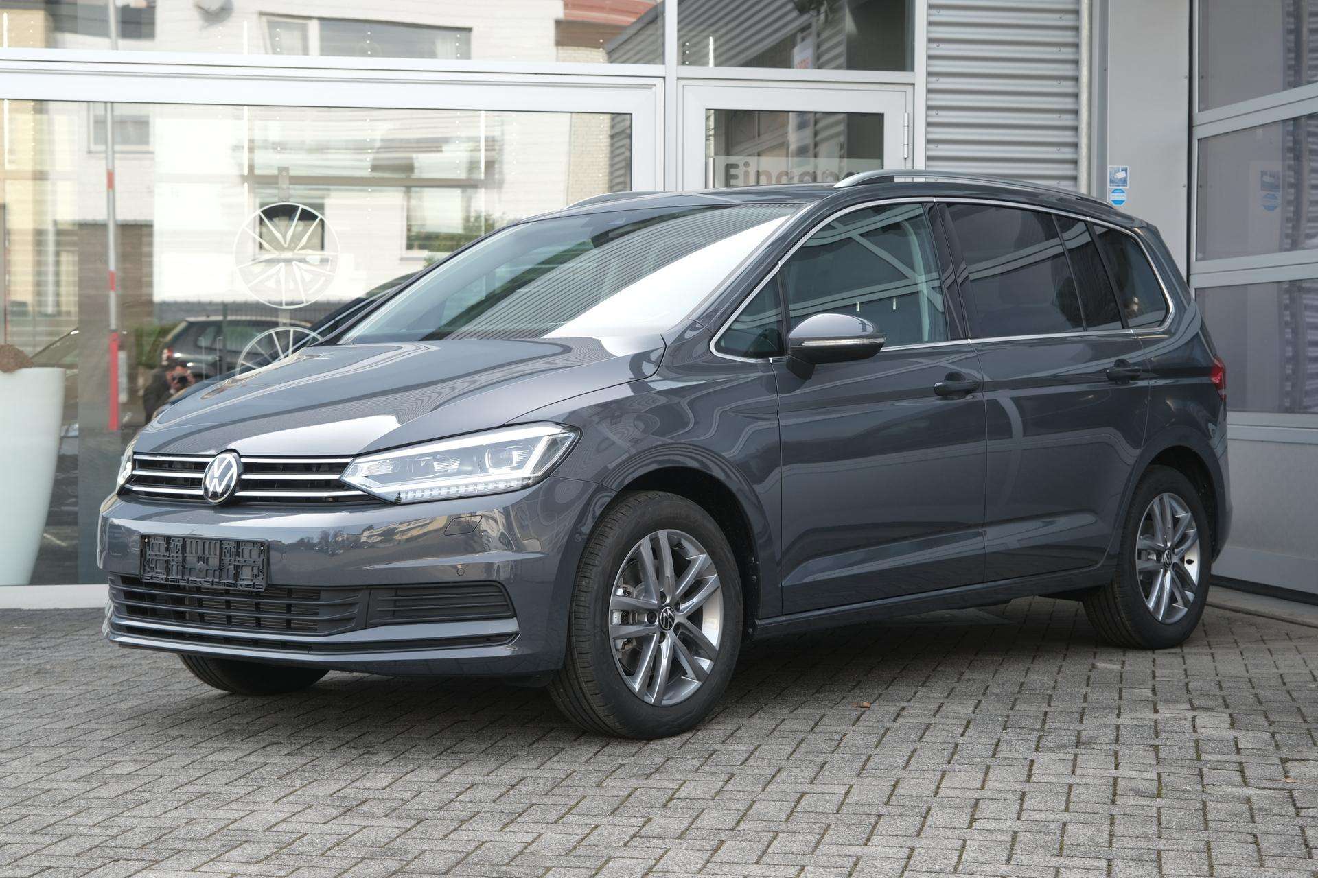 Second hand Volkswagen Touran 1.5