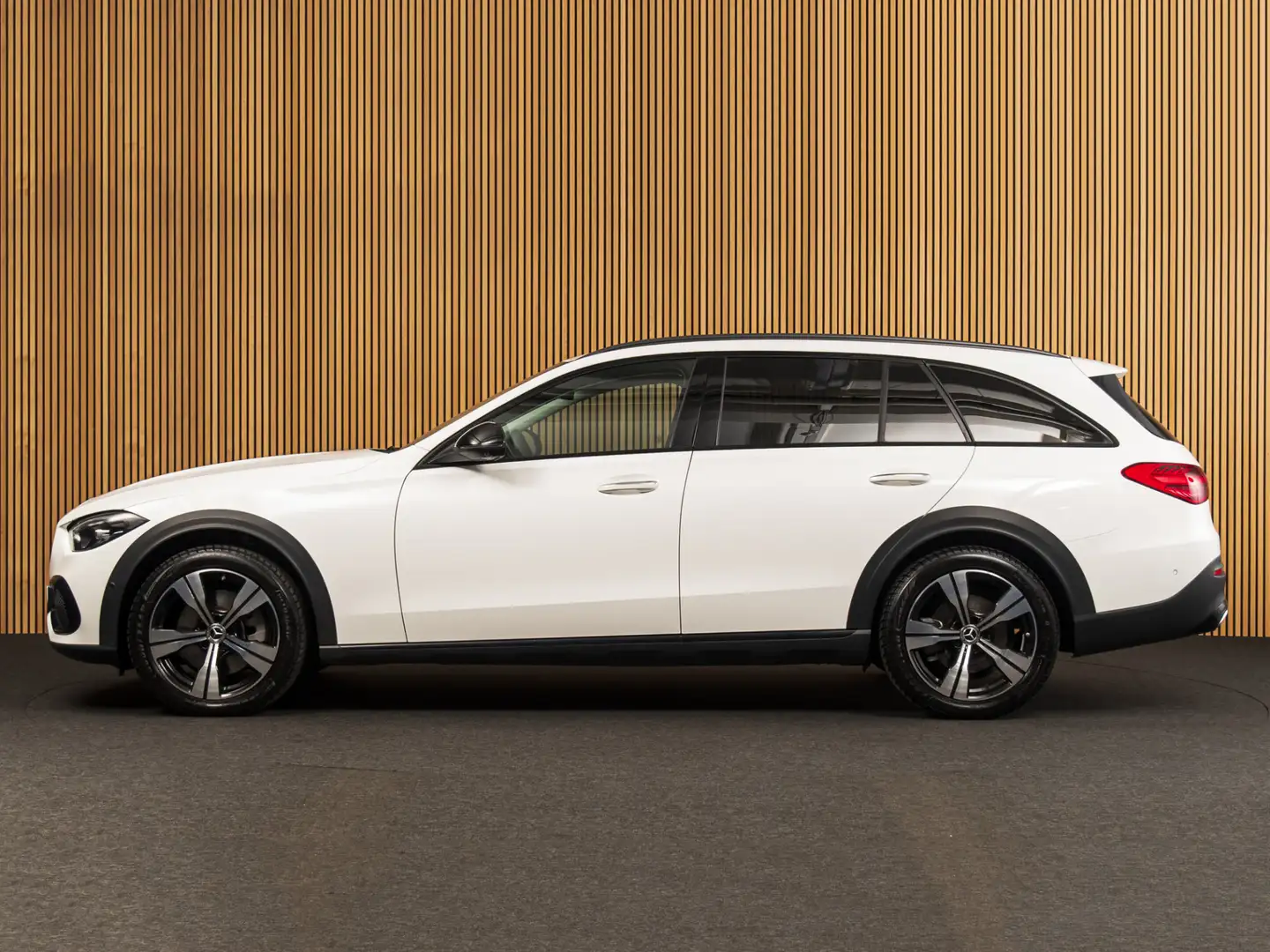 Mercedes-Benz C 200 All-Terrain 4MATIC NIGHT-360CAMERA-ACC-COMFORTSTOE Wit - 2