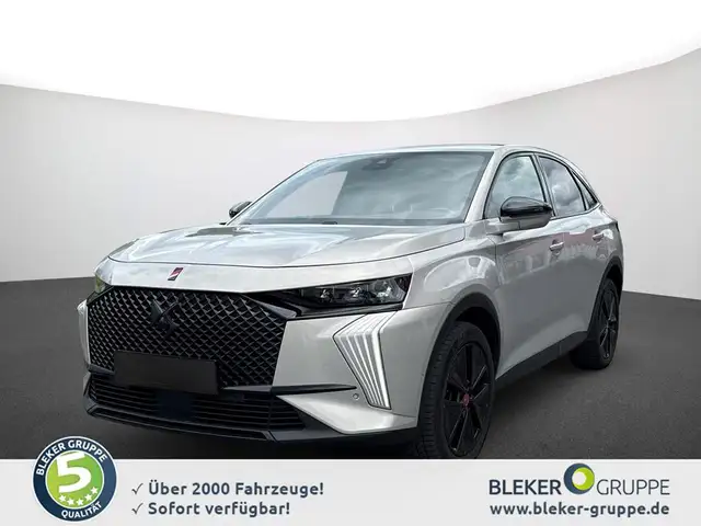 DS Automobiles DS 7 view 2