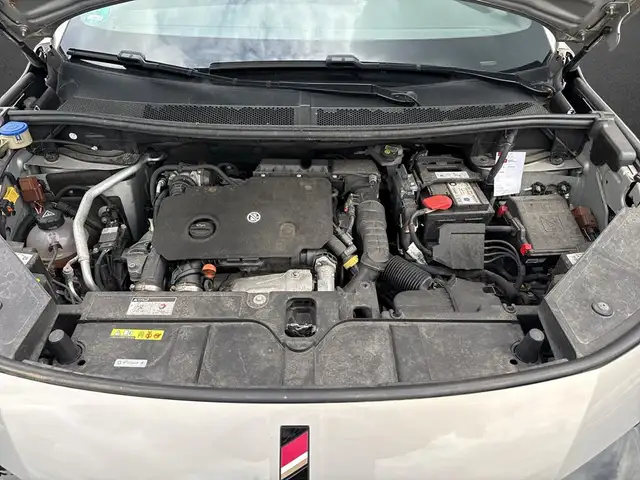 DS Automobiles DS 7 view 6