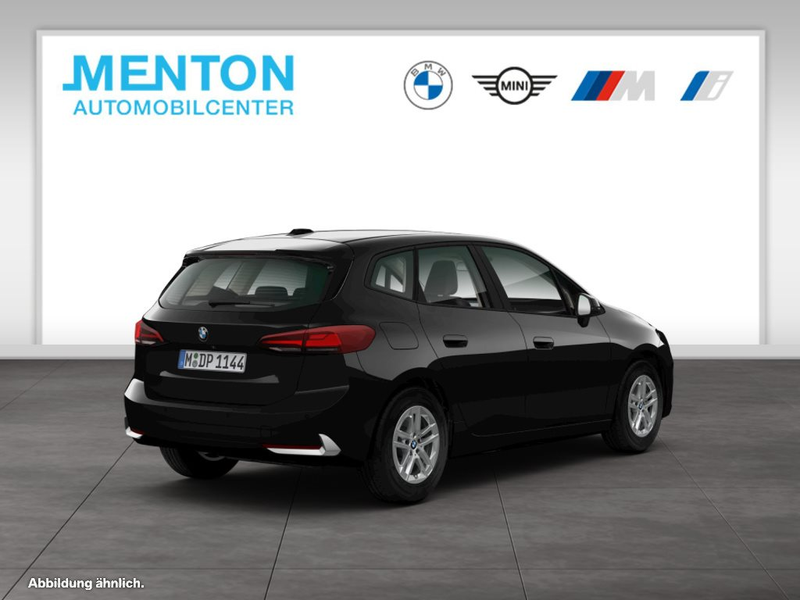 BMW 218 i — photo 2