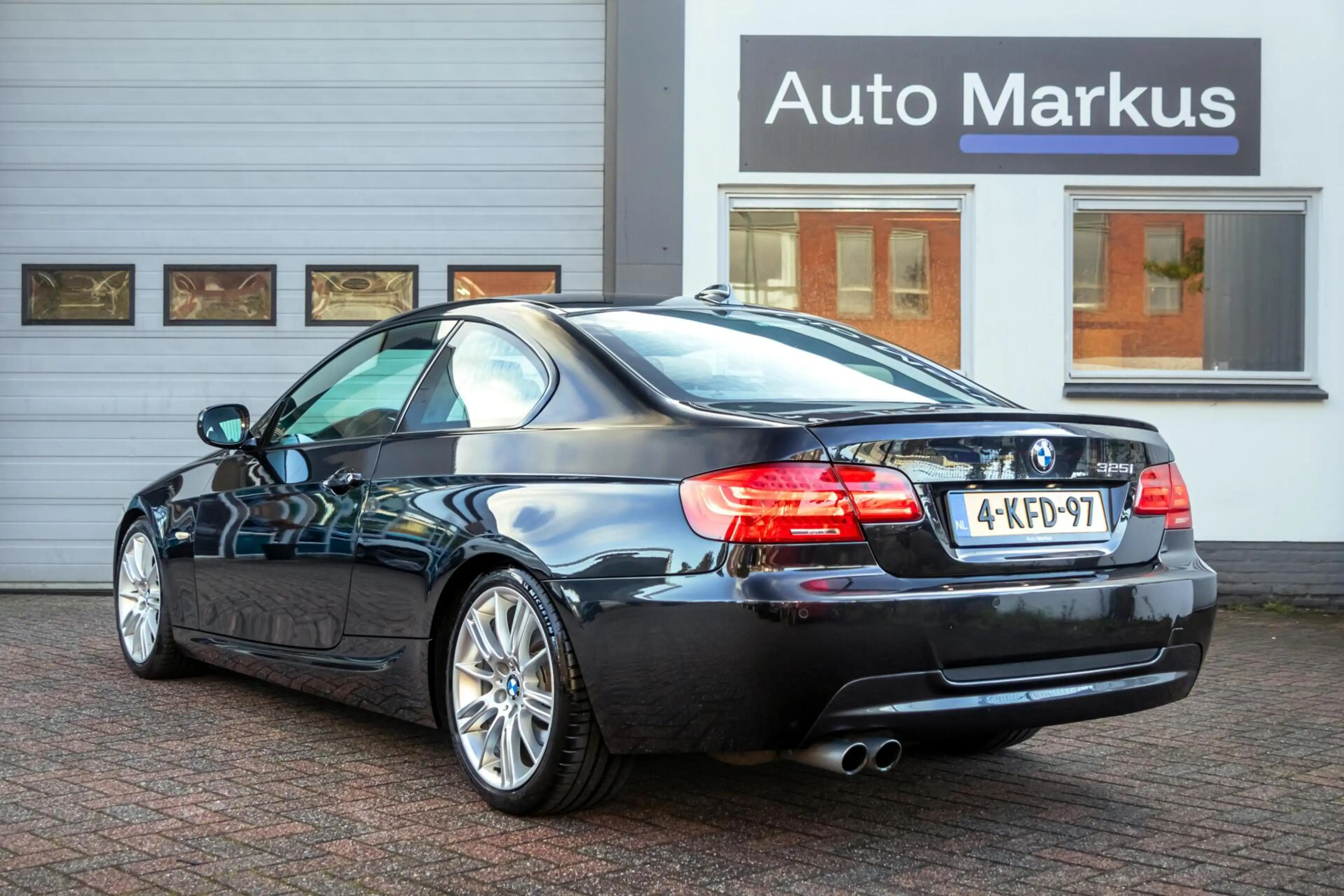 BMW 325 3-serie Coupé 325i Exclusive M-Sport|ACC|Harman/Ka — photo 2