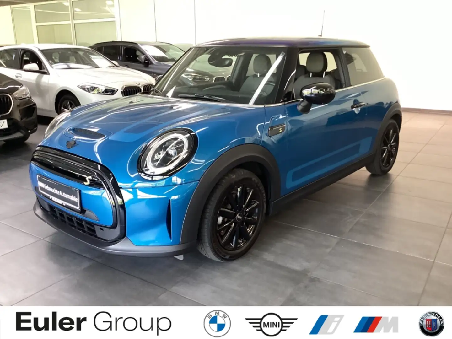 MINI Cooper SE A 3-Türer Navi SHZ DA PDC adLED DAB+ 2-Z-Klimaauto Blau - 1