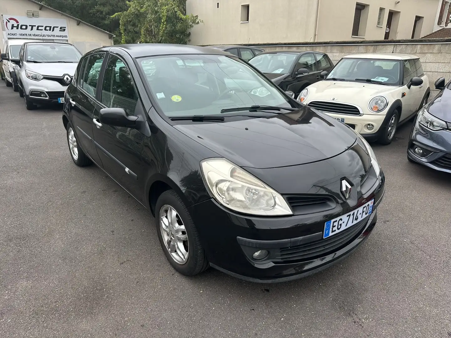 Renault Clio Dynamique Schwarz - 1