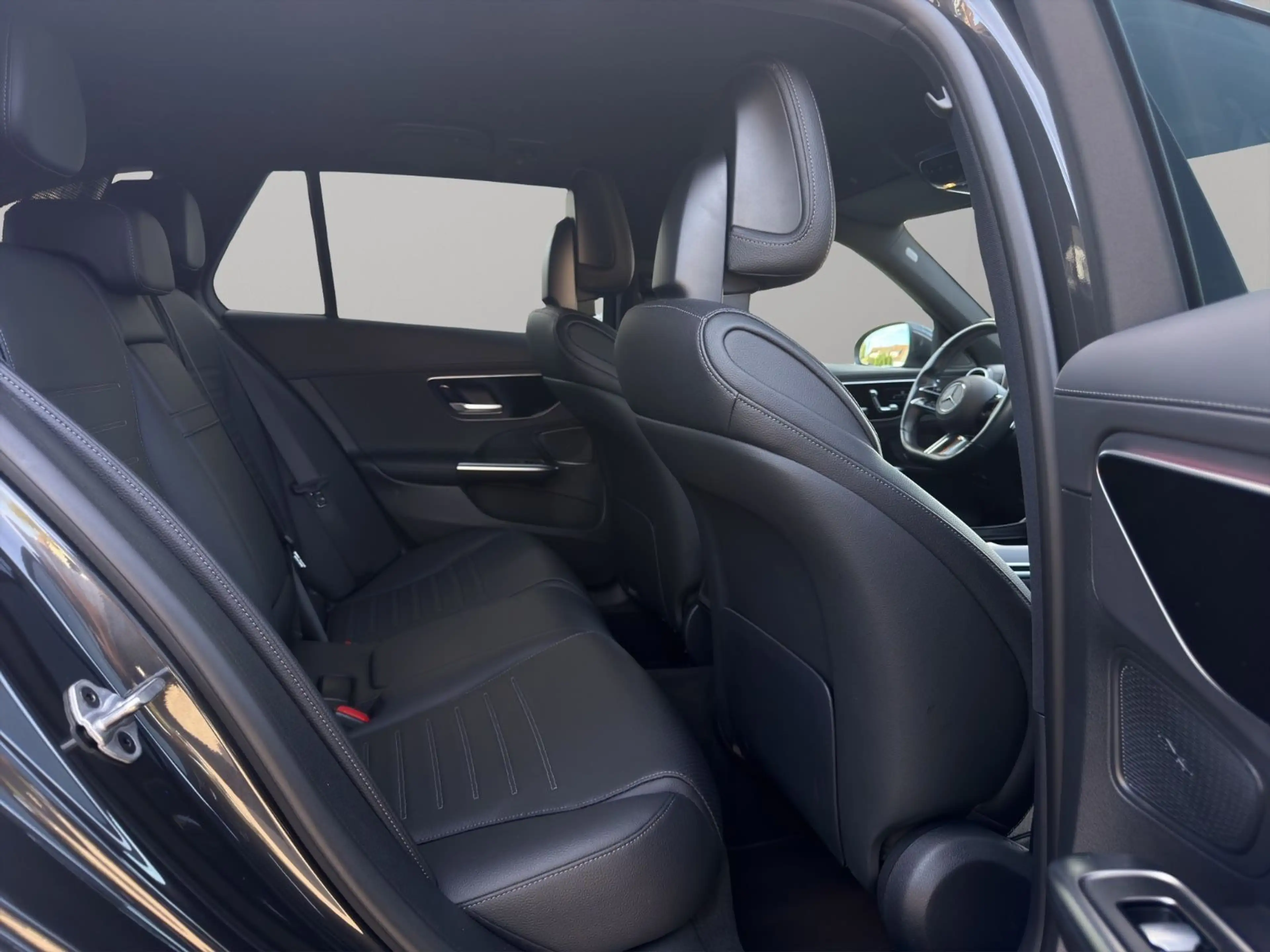 Mercedes-Benz C 220 d T AMG-Line*Digital-Light*Memory*Kamera* — photo 15