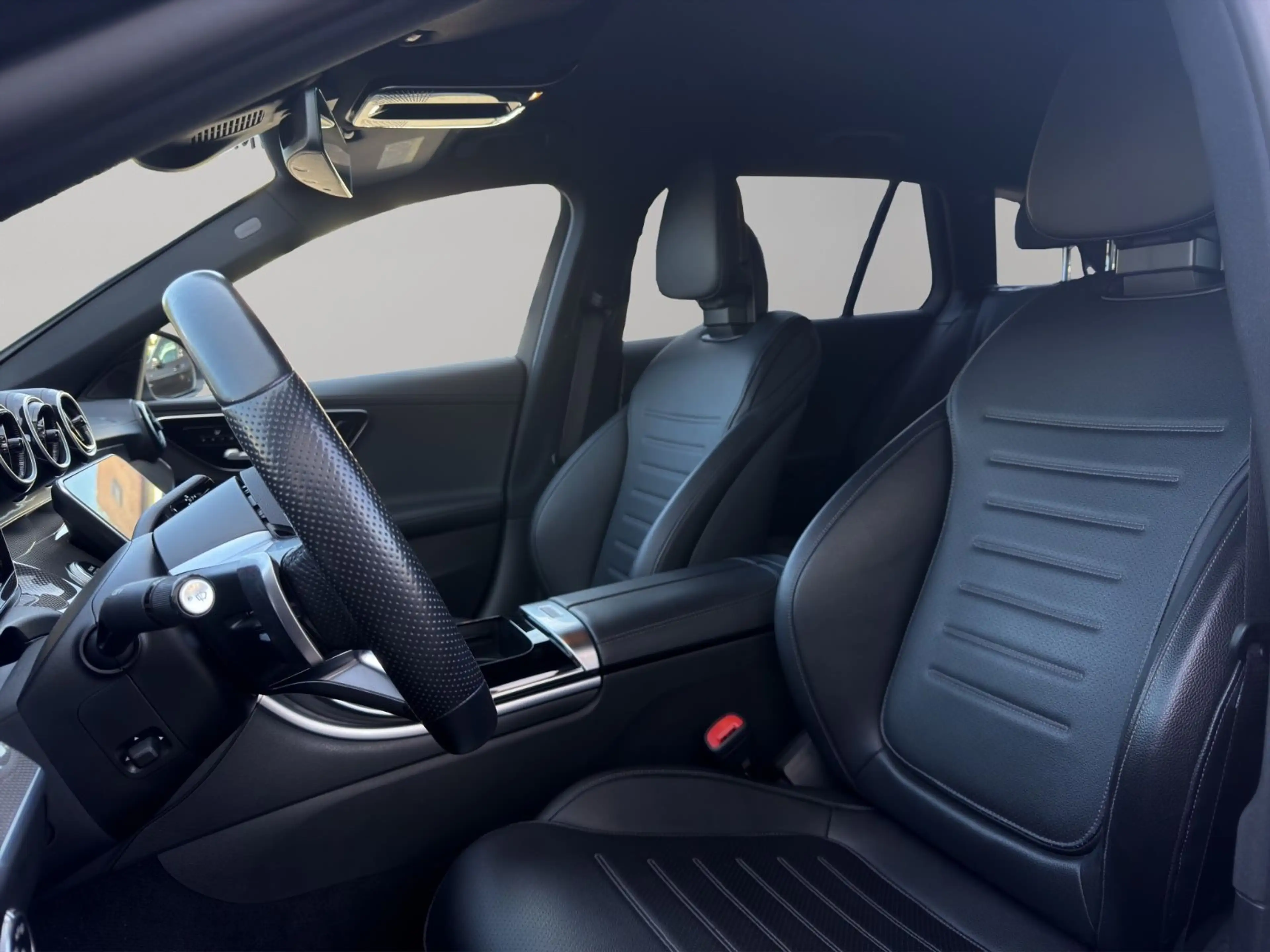 Mercedes-Benz C 220 d T AMG-Line*Digital-Light*Memory*Kamera* — photo 9