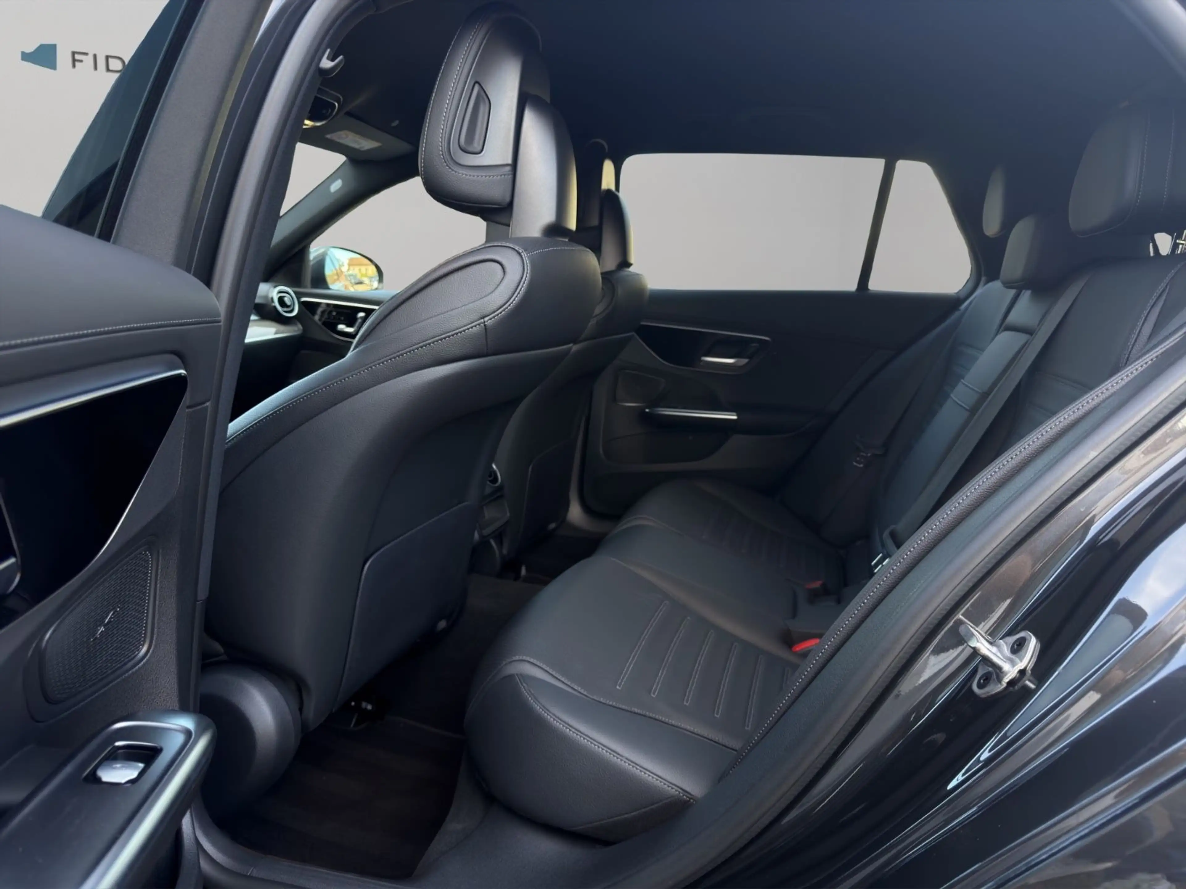 Mercedes-Benz C 220 d T AMG-Line*Digital-Light*Memory*Kamera* — photo 12