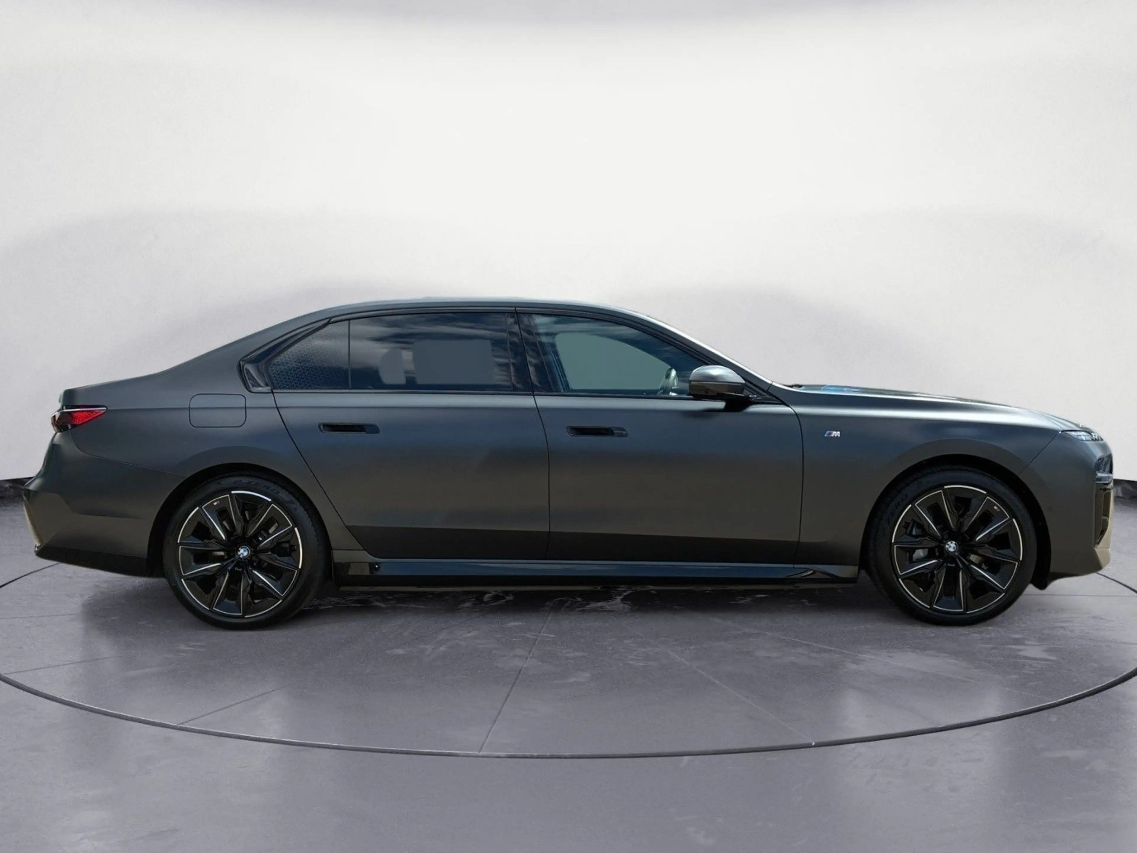 BMW i7 eDrive50 M Sportpaket Fond-Entertainment Expe — photo 7
