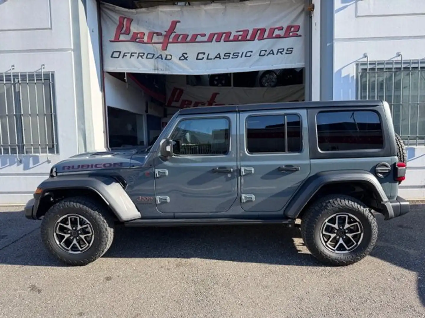 Jeep Wrangler RUBICON AUTOCARRO5pt DETRAIBILE !!! Grau - 2