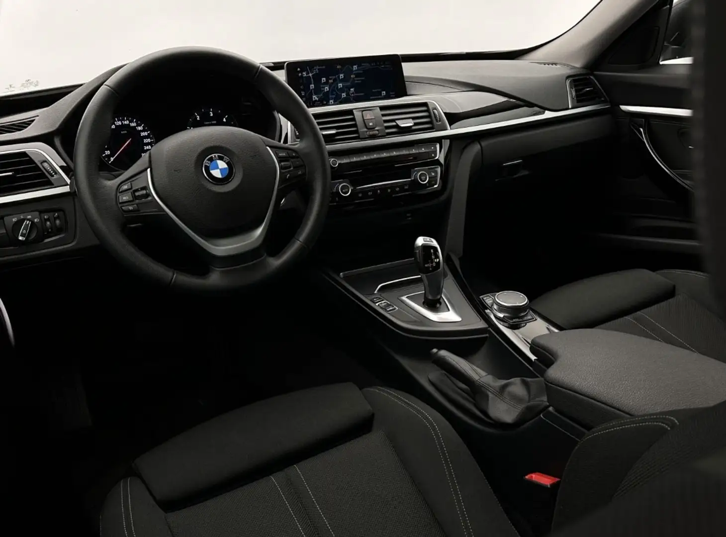 BMW 320 320d GT Aut. Sport Line - 2