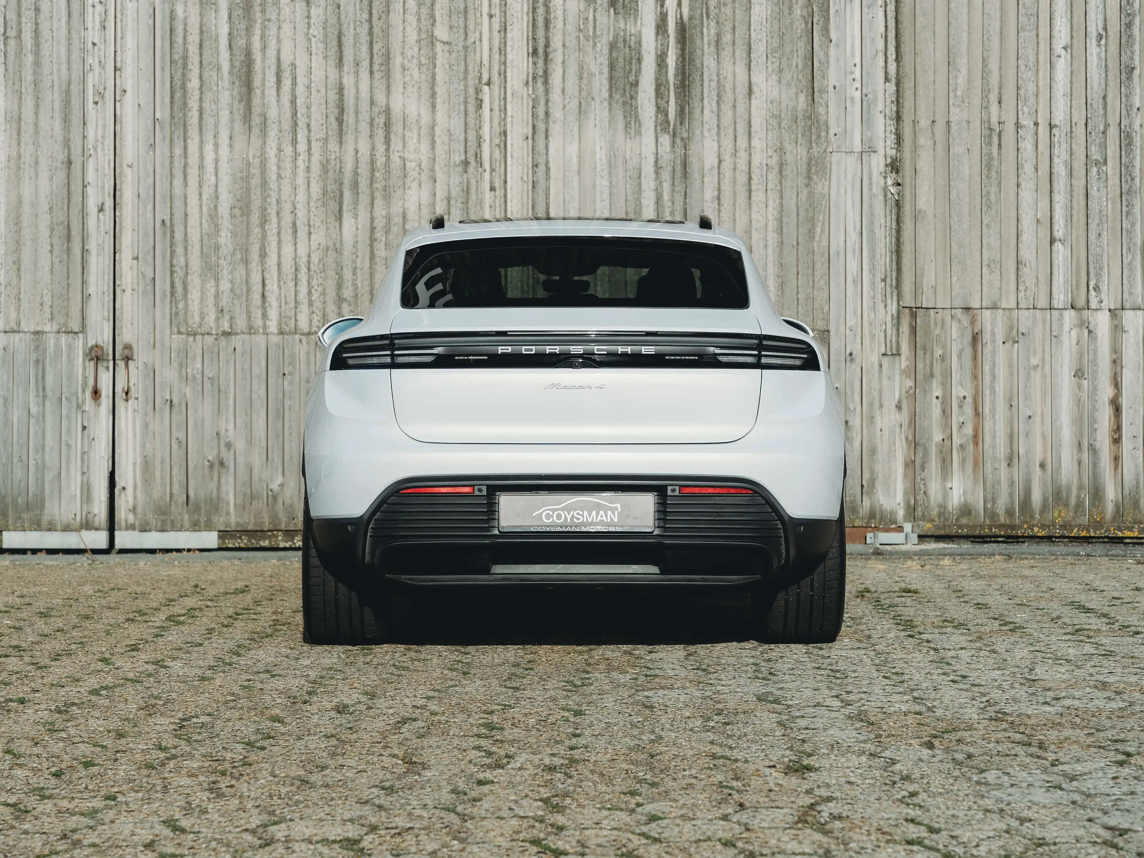 Porsche Macan 4 EV /Bose Surround/Pano/ACC/21" velgen /14-way/Matrix LED/PASM/Elektrische trekhaak — photo 4