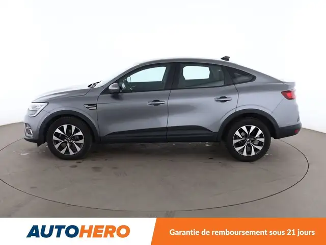Renault Arkana view 3
