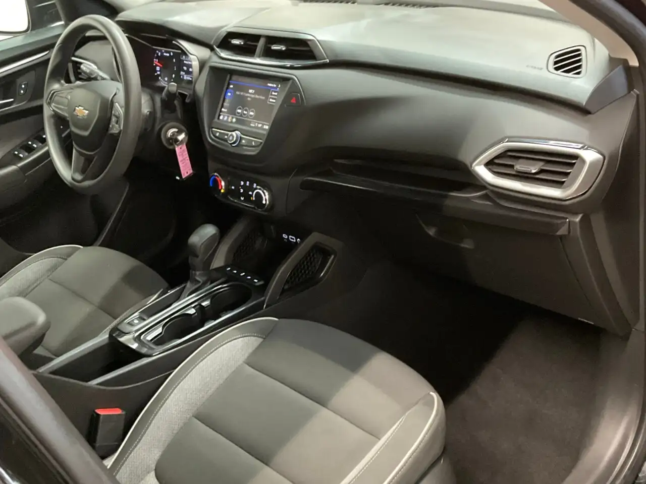 Chevrolet Trailblazer photo Chevrolet Trailblazer