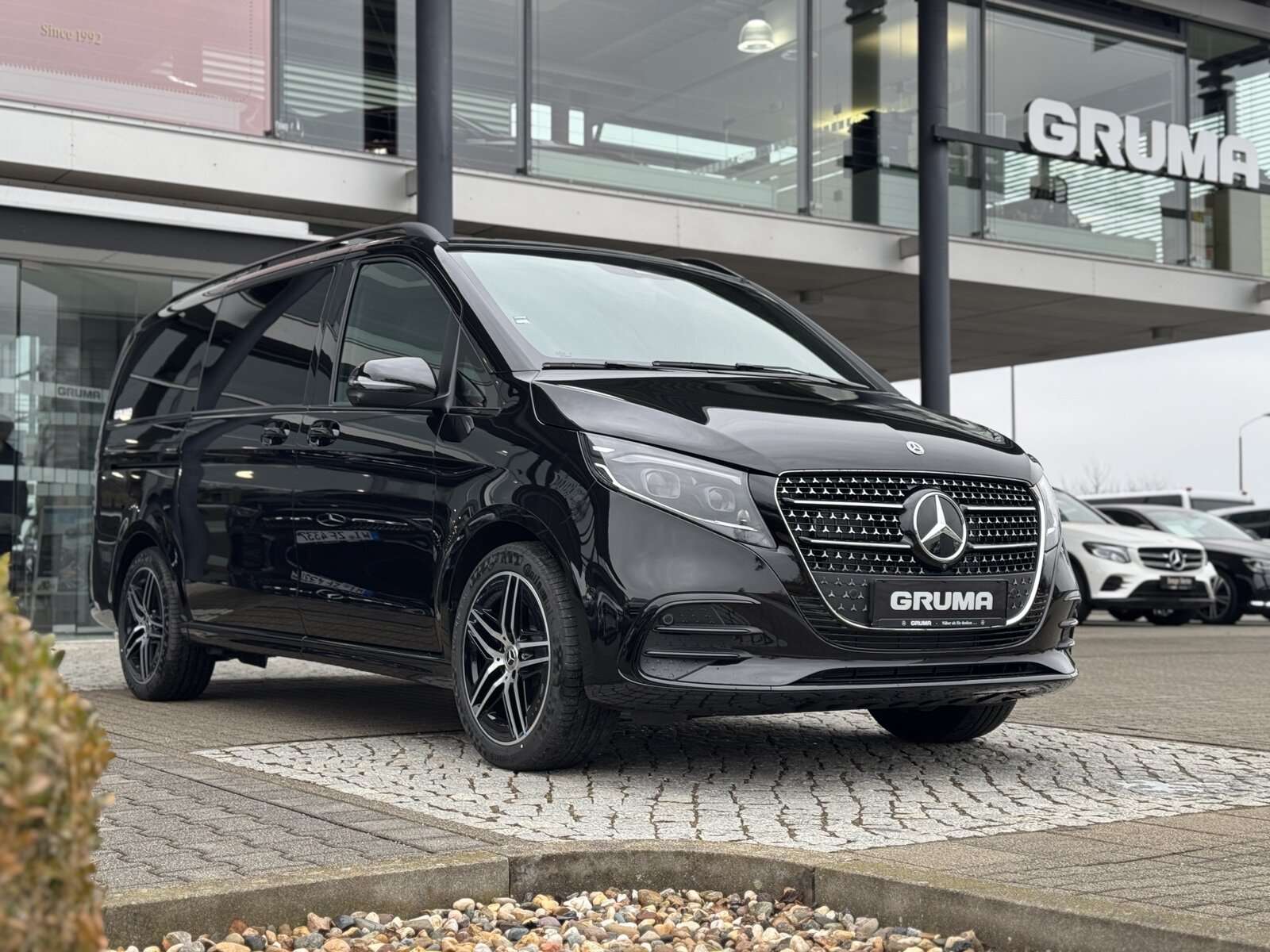 Mercedes-Benz V 250