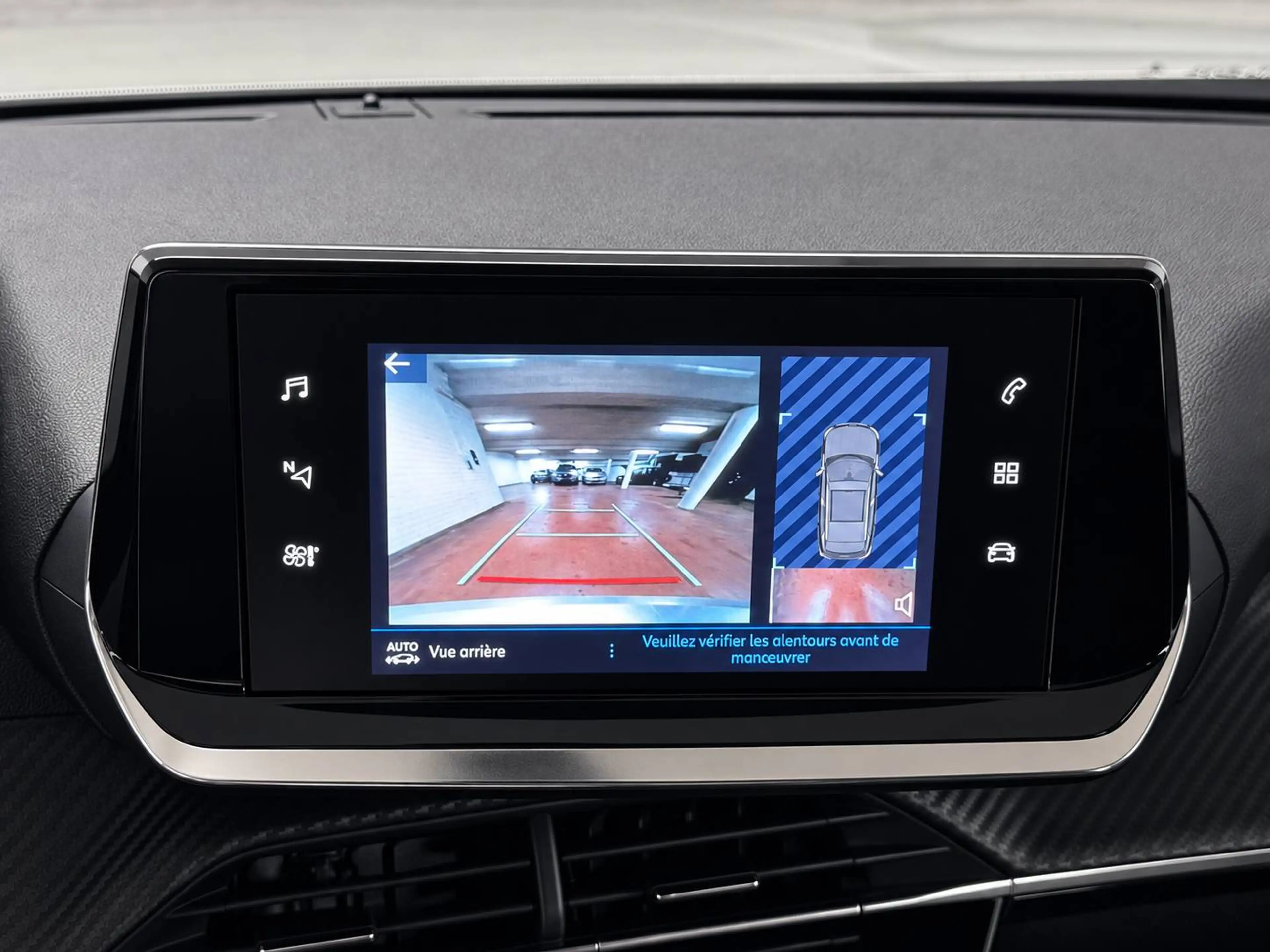 Peugeot 2008 2008 1.2 PureTech Active Pack S — photo 8