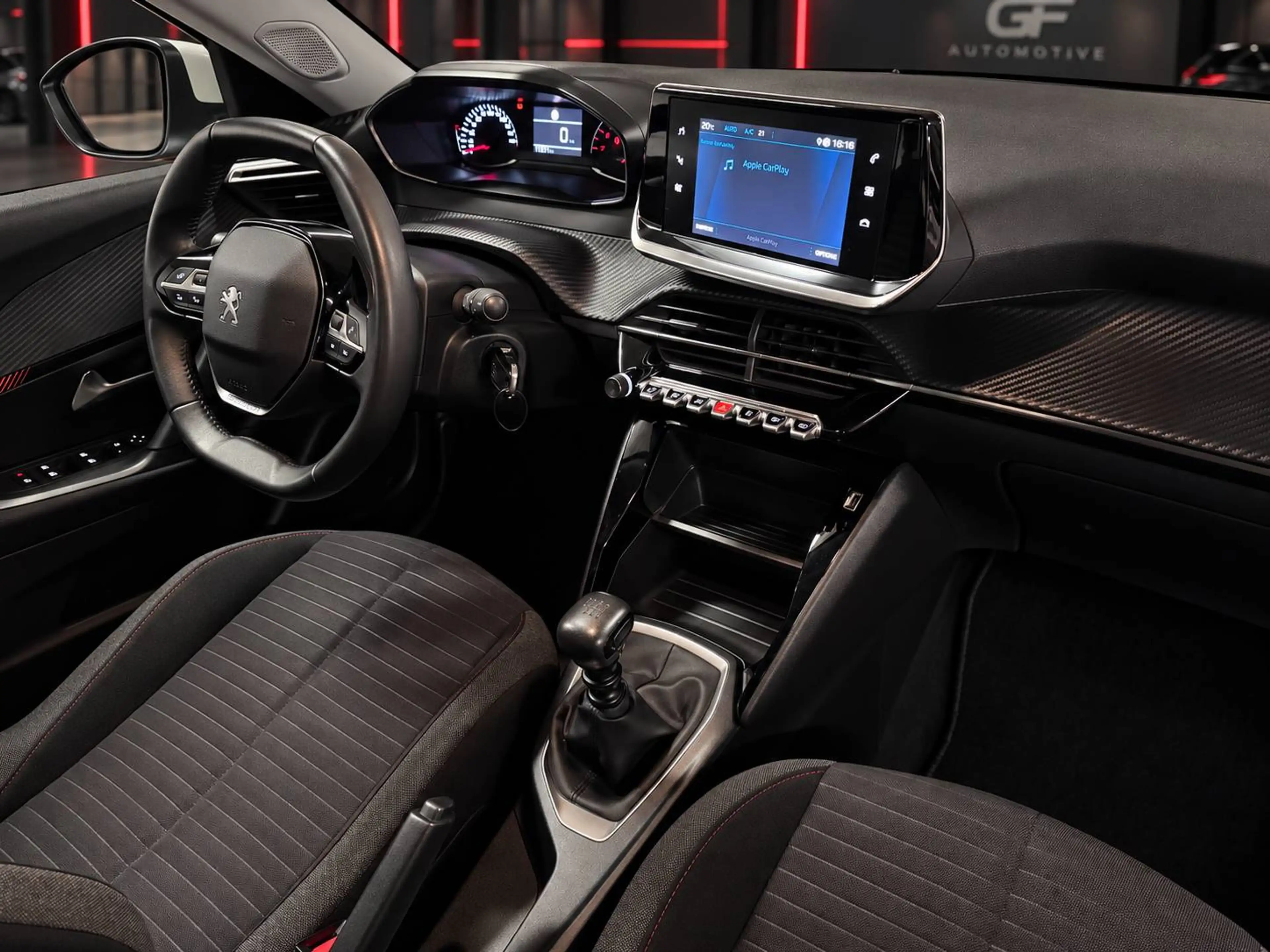 Peugeot 2008 2008 1.2 PureTech Active Pack S — photo 5