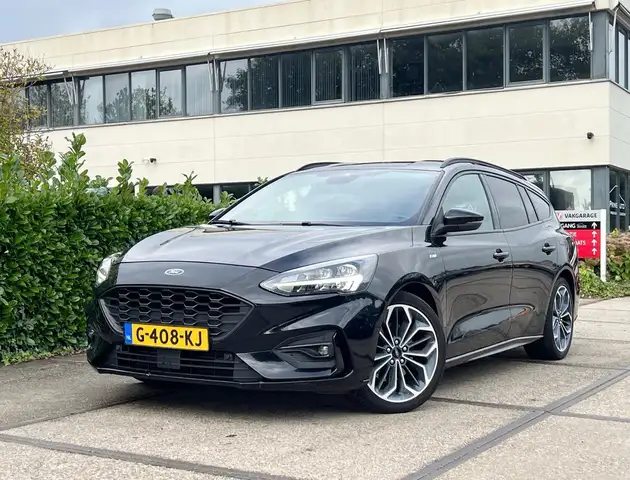 Ford Focus Wagon 1.5 EcoBoost Vignale |CARPLAY|CAMERA|STOELVE