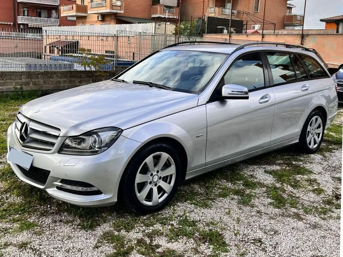 Mercedes-Benz C 250 cdi 4 MATIC UNIPRO. Argintiu - 1