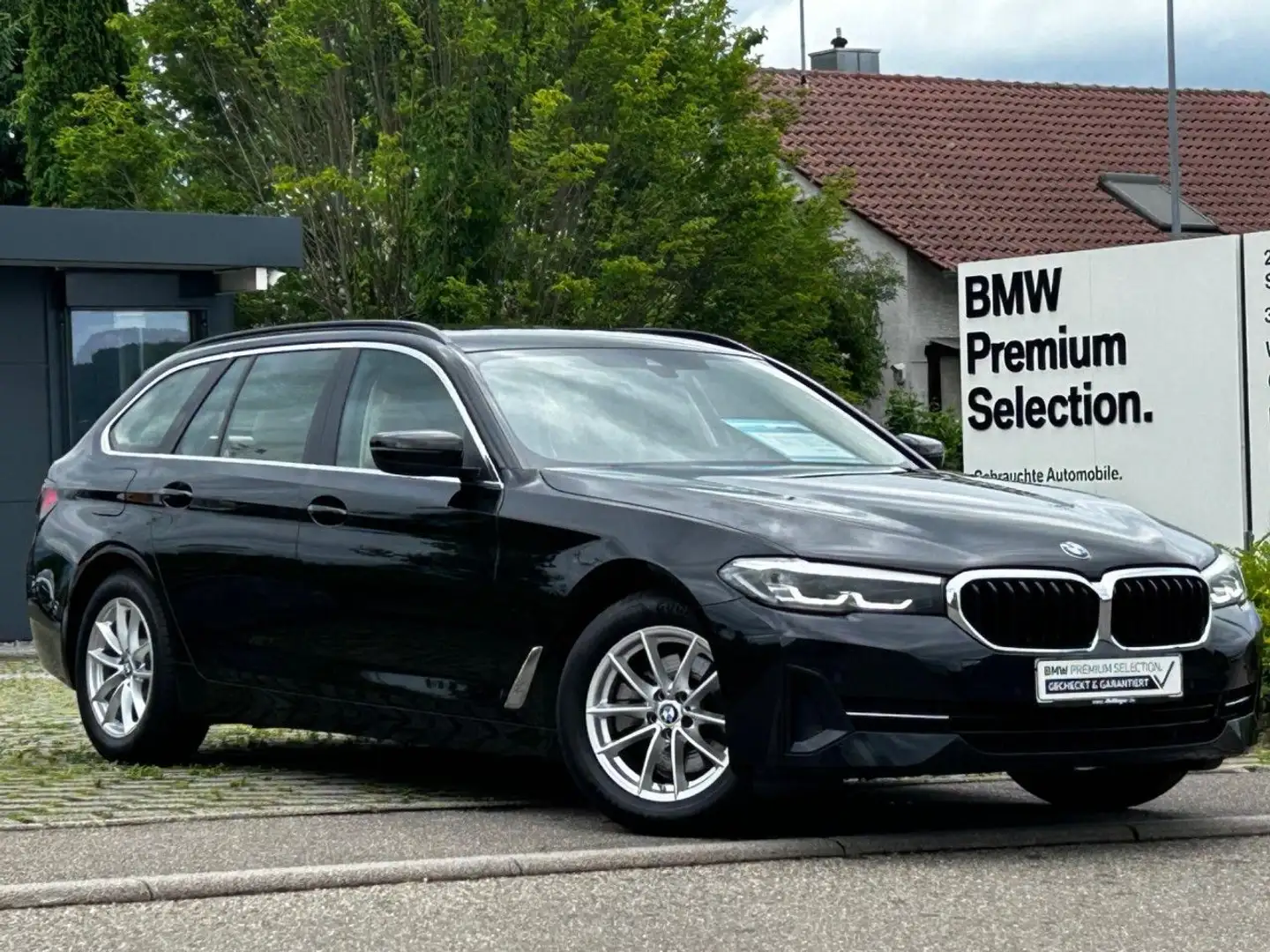 BMW 520 d T. HUD Kamera Driv/Park-Ass. LiveProf. DAB Nero - 2